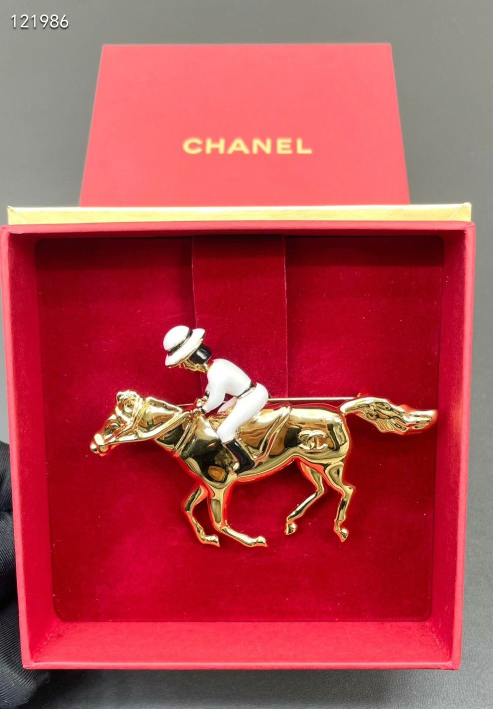 Chanel Chanel 2026 New Year Limited Brooch Size ONE SIZE - 1 Thumbnail