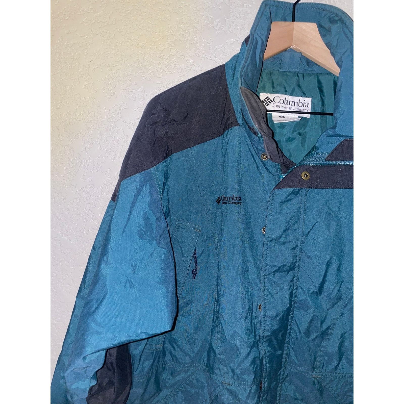 Columbia Vintage Columbia Green Jacket Black Ski Winter Coat VTG S Size US S / EU 44-46 / 1 - 3 Thumbnail