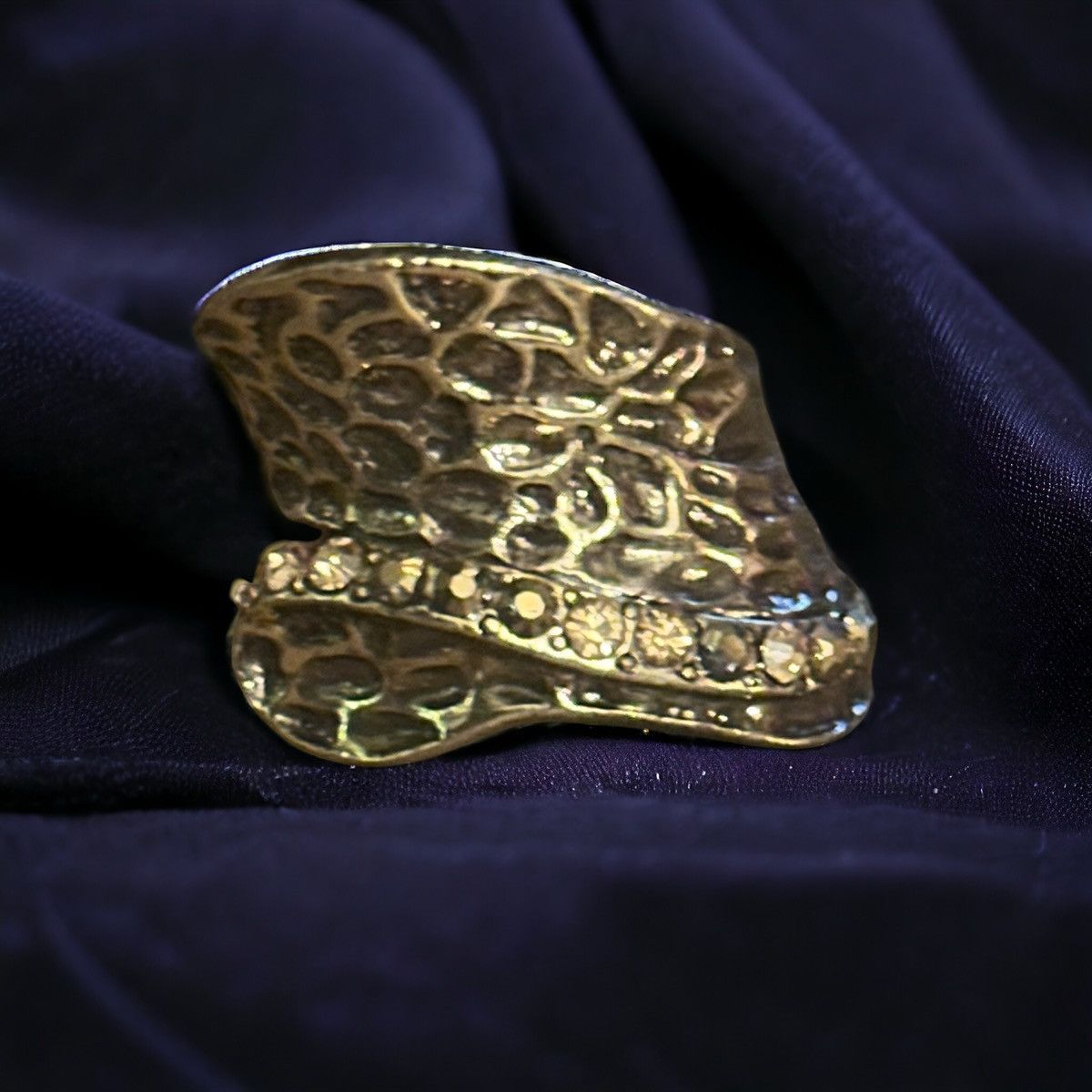 Vintage Vintage bronze tone hammered rhinestone wrap ring Size ONE SIZE - 1 Thumbnail