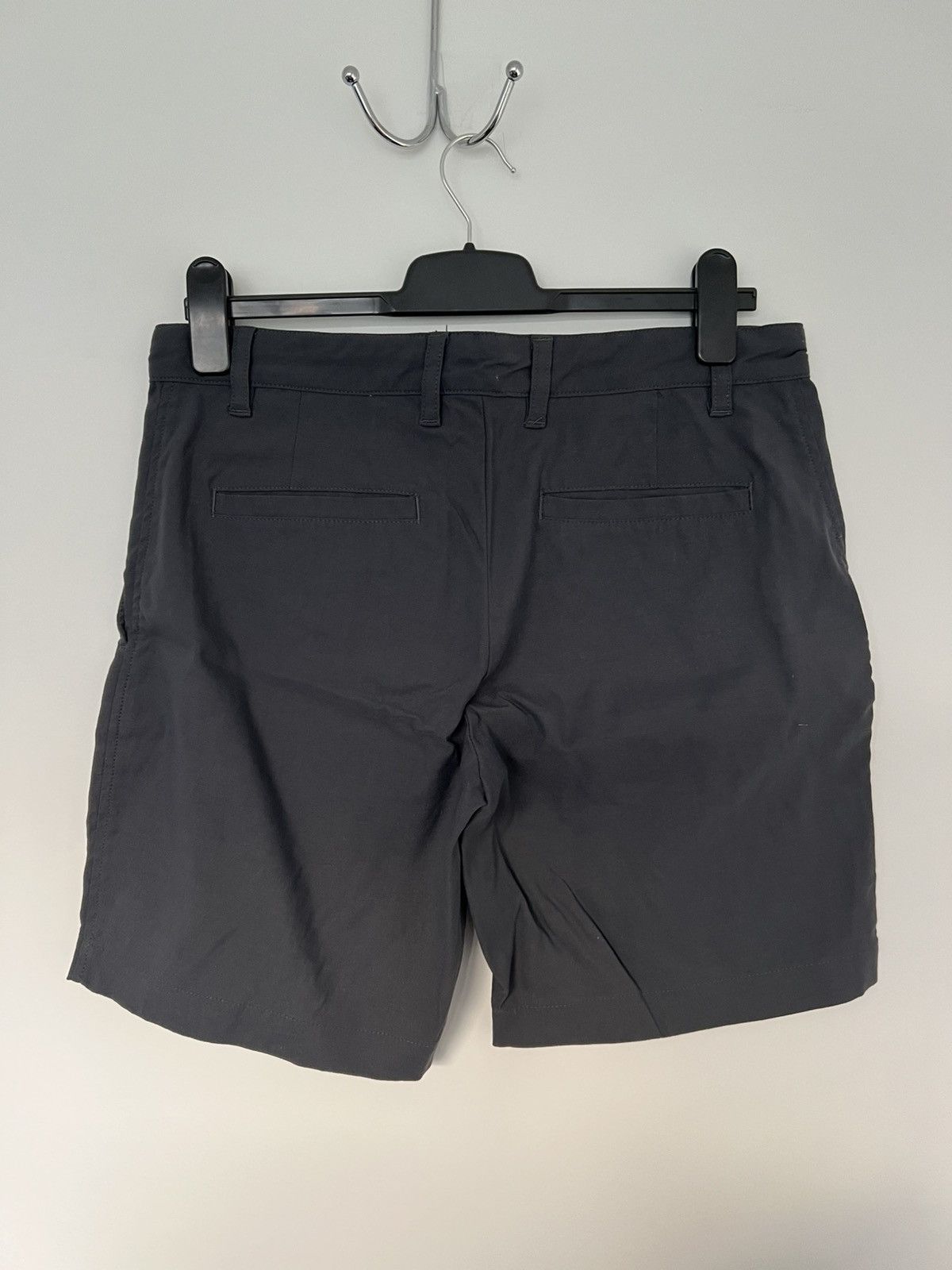 Outlier New Way Shorts - Size 31 Size US 31 - 2 Thumbnail