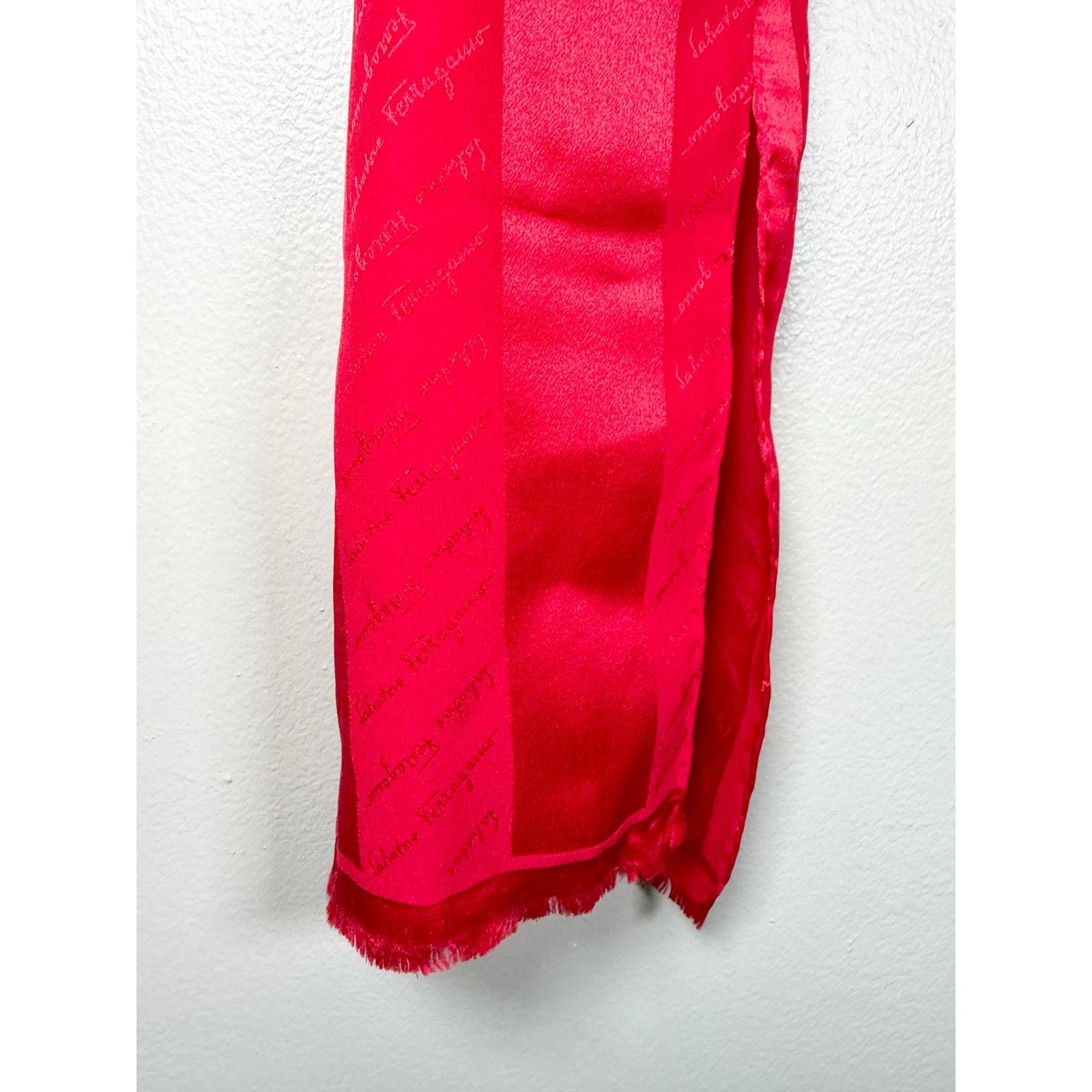 Salvatore Ferragamo Ferragamo Logo Embossed Red Silk Scarf Size ONE SIZE - 4 Thumbnail