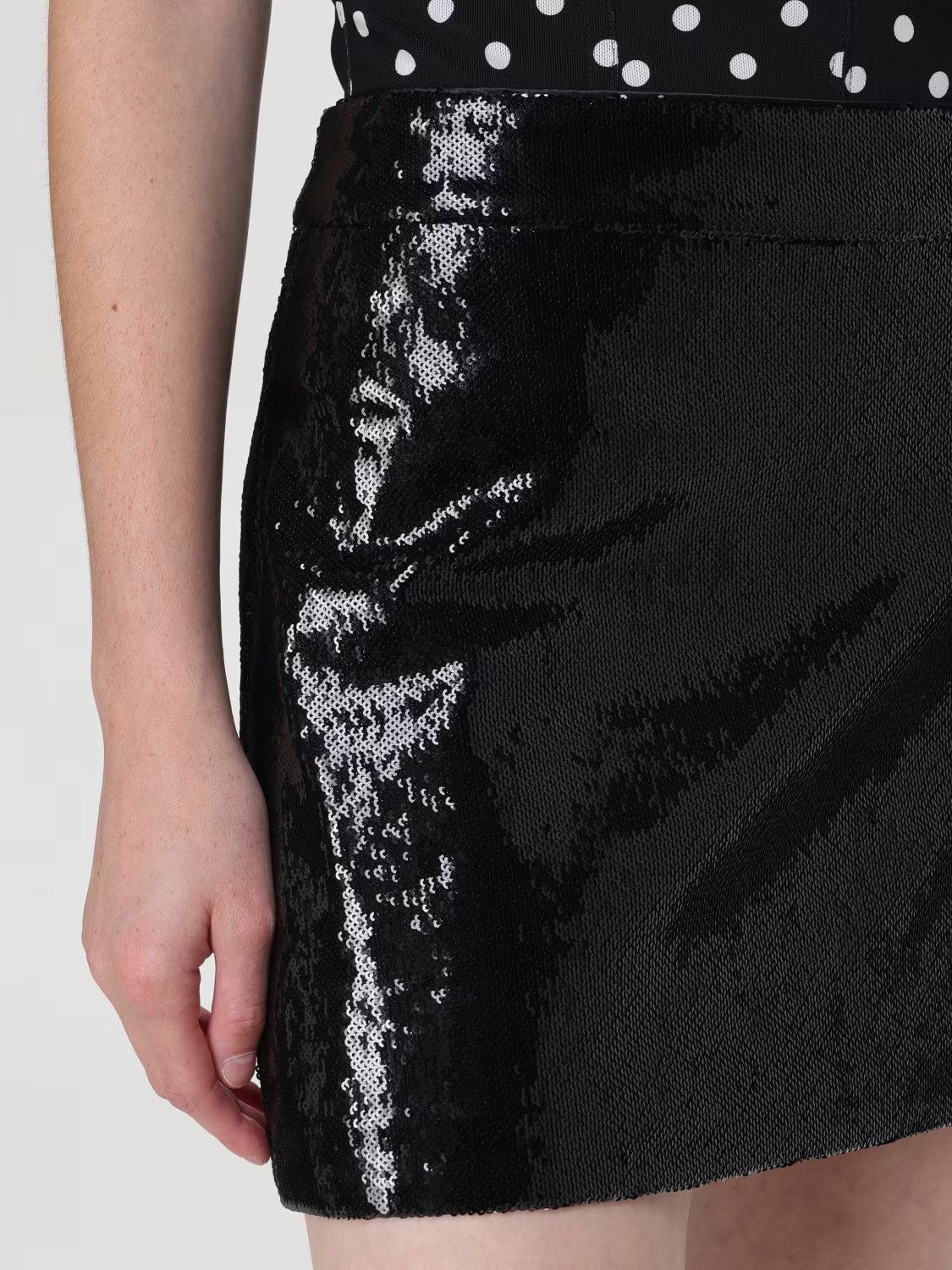 Dolce & Gabbana o1s22i1n1024 Sequin Mini Skirt in Black Size 27" / US 4 / IT 40 - 5 Thumbnail