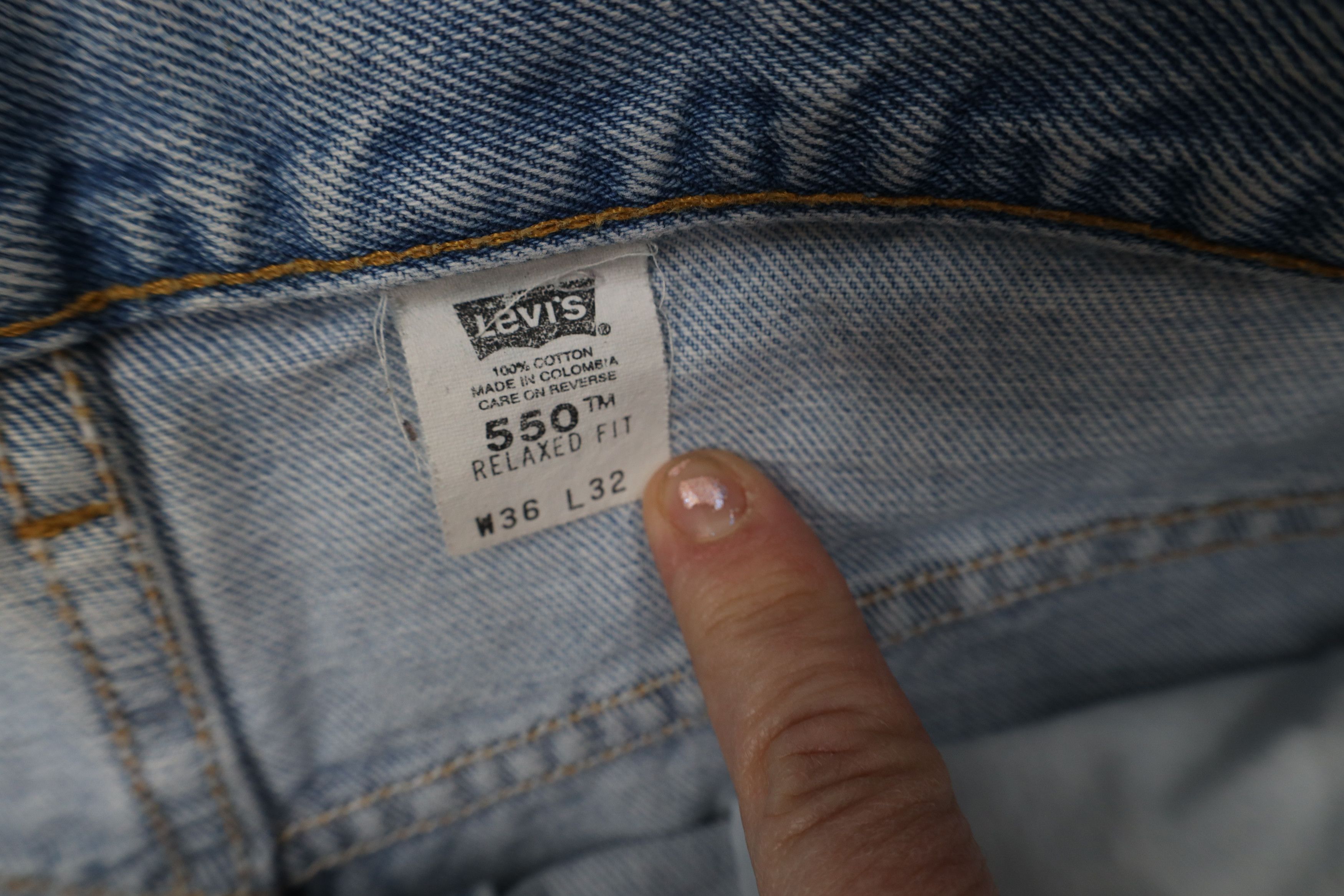 Levi's Vintage Y2K 2004 Levis 550 Relaxed Fit Denim Jeans Blue Size US 36 / EU 52 - 11 Thumbnail