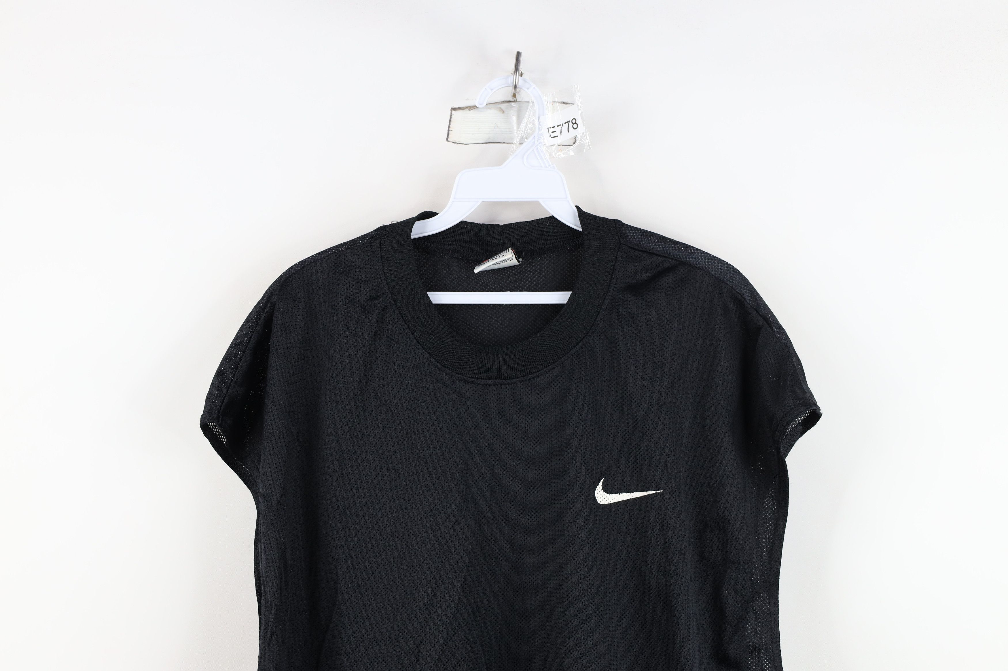 Nike Vintage 90s Nike Mini Swoosh Sleeveless Muscle T-Shirt USA Size US XL / EU 56 / 4 - 2 Thumbnail