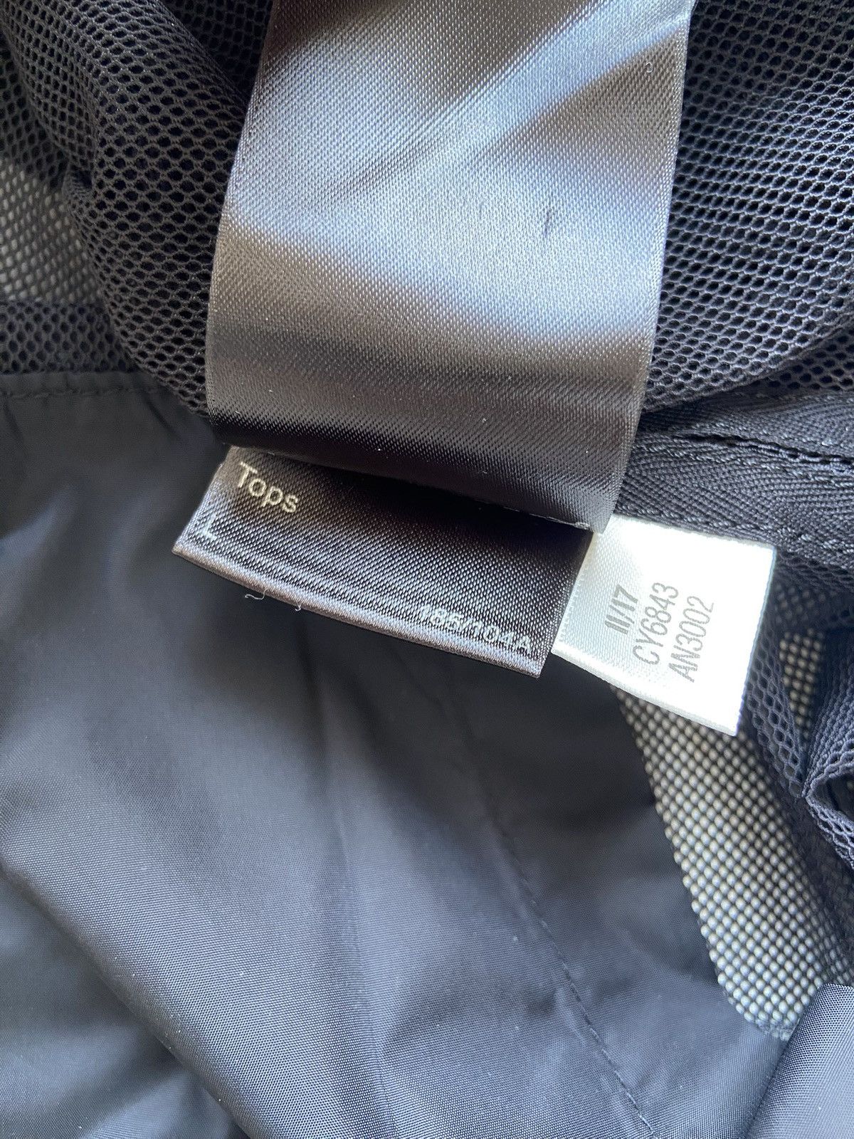 Y-3 Y-3 Yohji Yamamoto Adidas Mesh Foldable Hoodie Shirt Size US L / EU 52-54 / 3 - 14 Thumbnail
