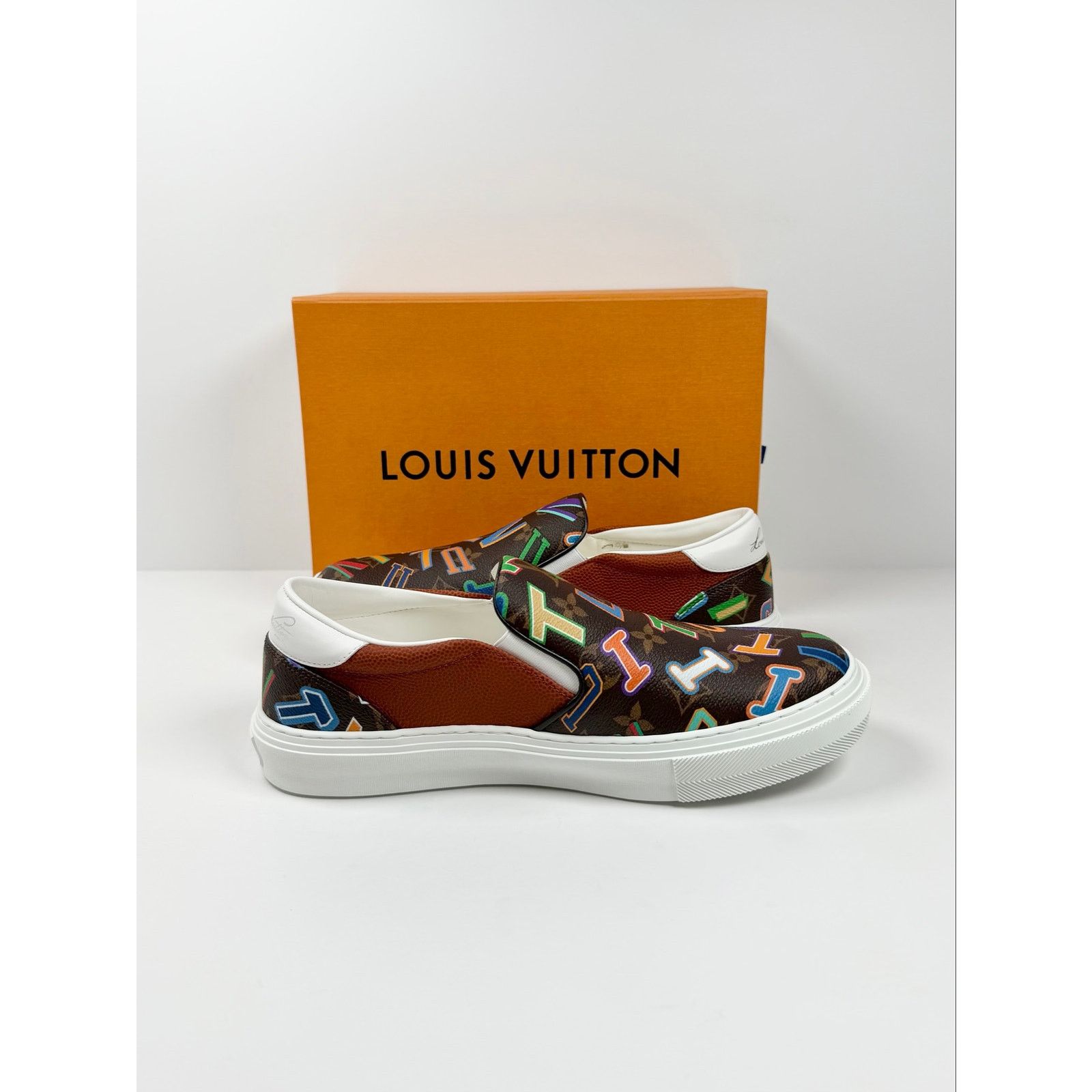 Louis Vuitton Size 7LV/8US - Louis Vuitton x NBA Ollie Slip On NEW Size US 8 / EU 41 - 6 Thumbnail
