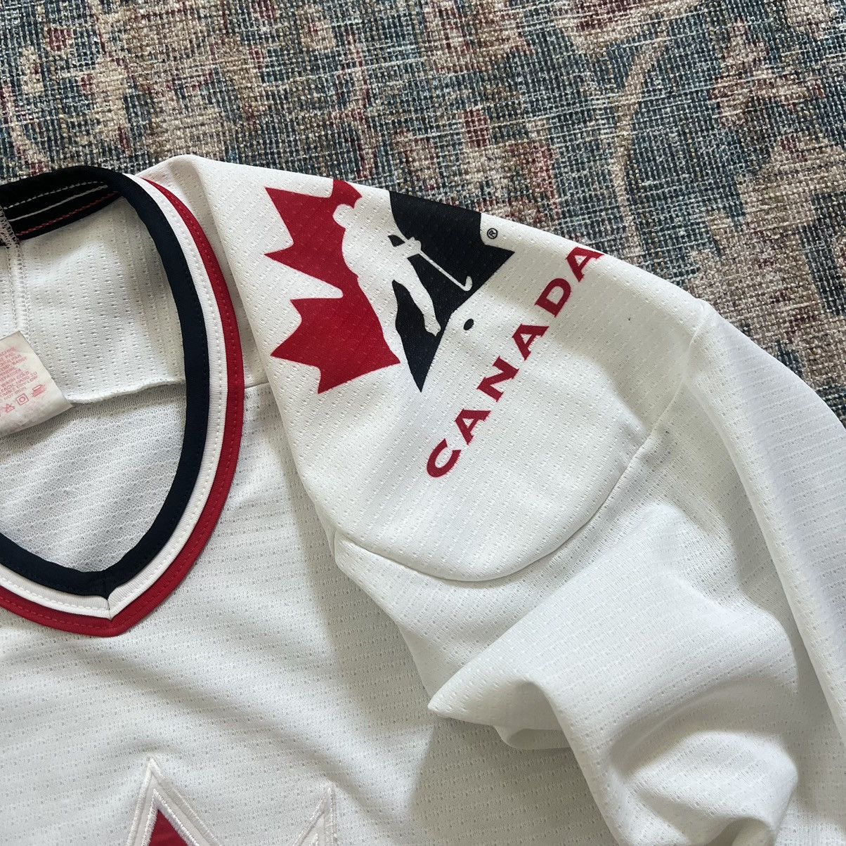 Vintage 1996 Team Canada hockey jersey Gretzky Size US M / EU 48-50 / 2 - 7 Thumbnail