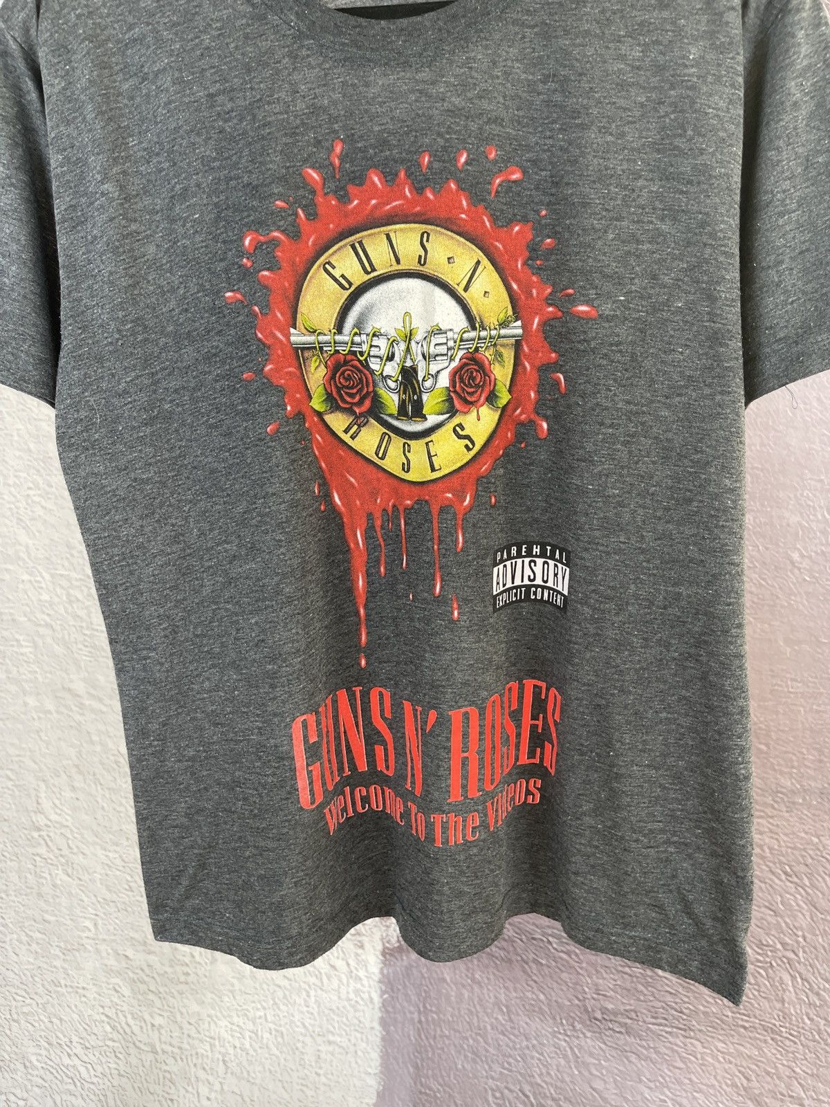 Band Tees Guns n’ roses Parental Advisory vintage band tee shirt Size US M / EU 48-50 / 2 - 3 Thumbnail