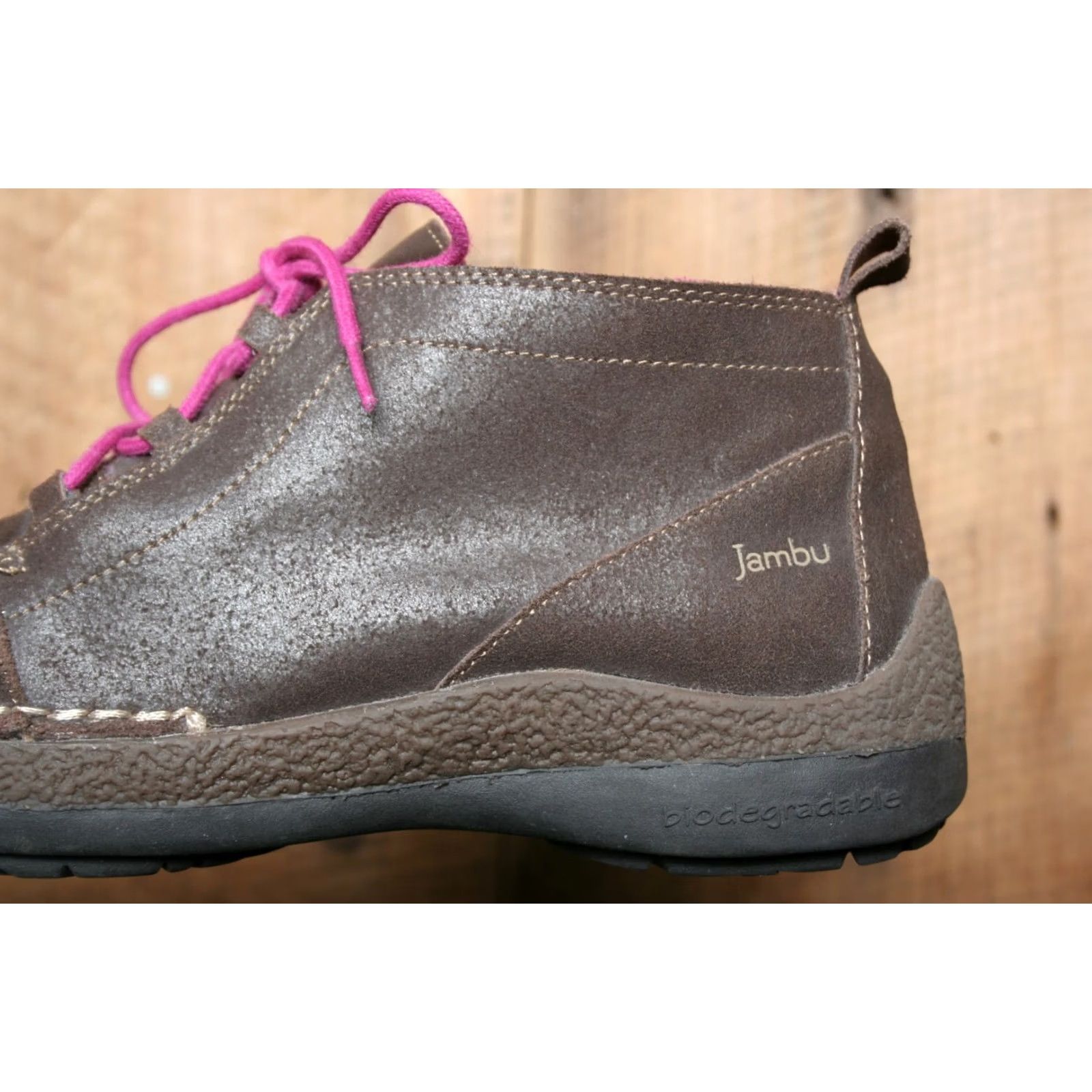 Vintage JAMBU Madison Brown Leather Chukka Boots Sz. 10M Women’s Leather Upper Crepe Rubber Sidewalls Boot Size US 10 / IT 40 - 7 Thumbnail