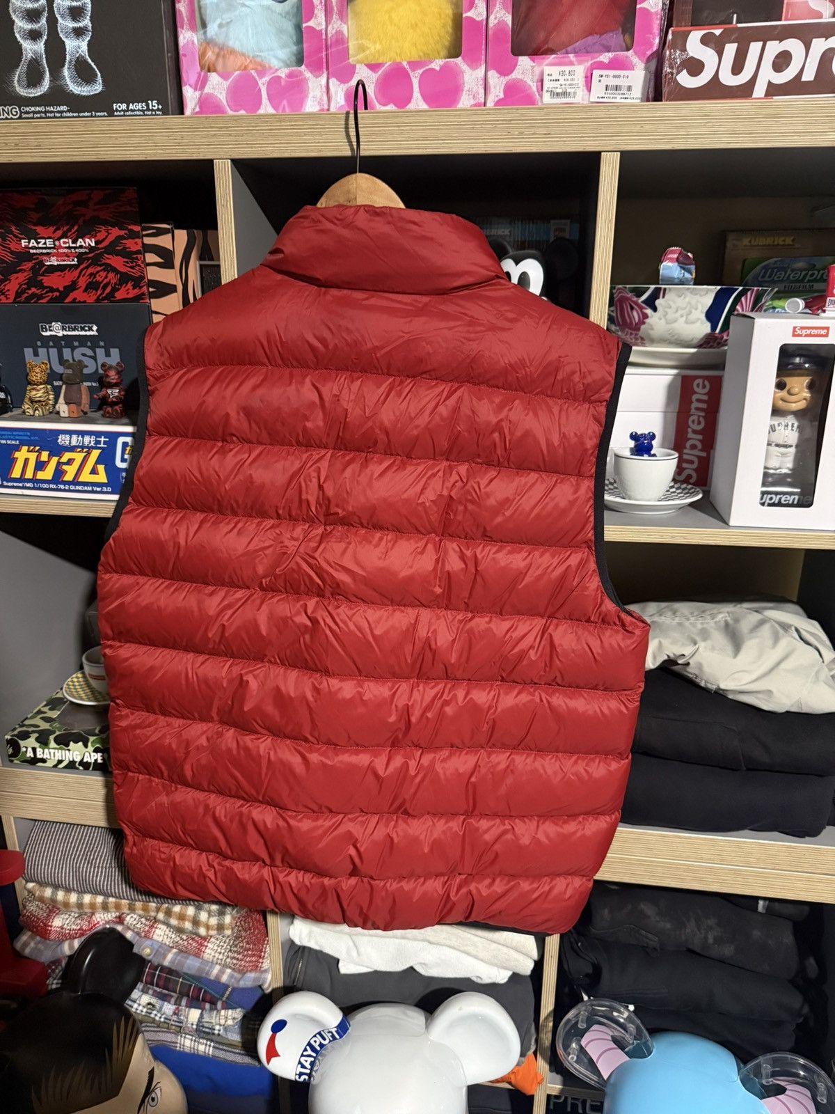 Moncler Moncler Red Puffer Vest Size US L / EU 52-54 / 3 - 3 Thumbnail