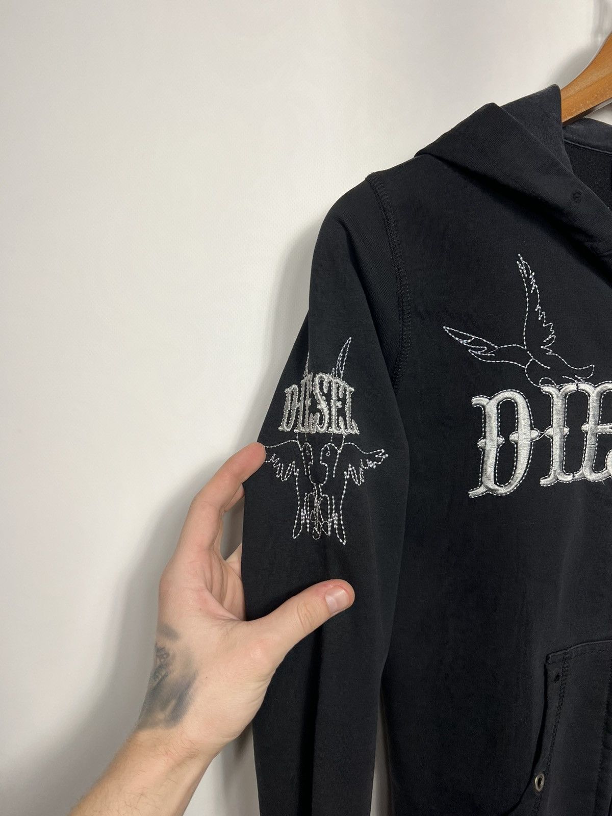 Diesel Vintage Diesel Embroidered Logo Zip Hoodie Size M Size M / US 6-8 / IT 42-44 - 4 Thumbnail