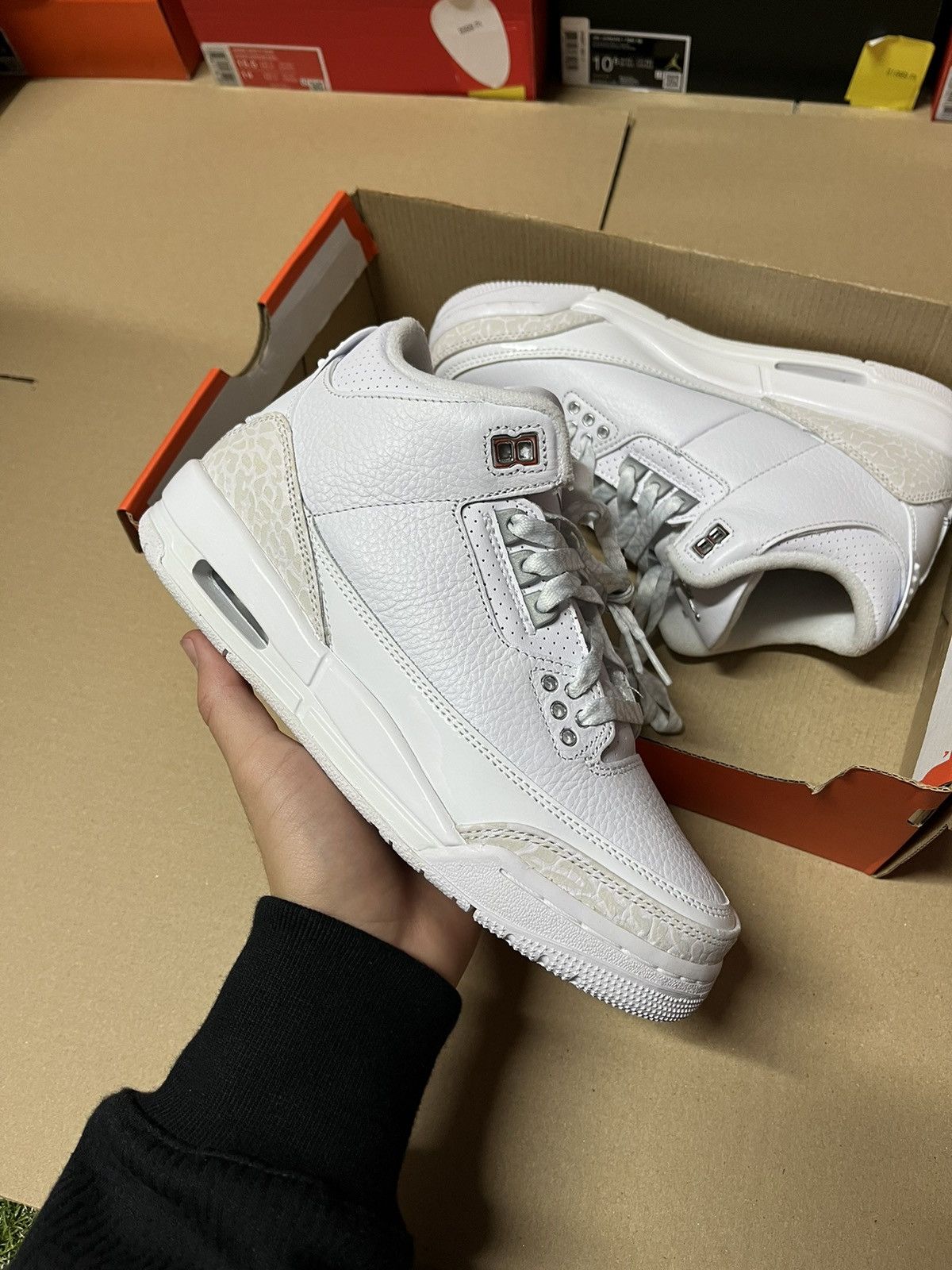 Nike Jordan 3 Retro Pure Money Size US 5.5 / IT 35.5 - 2 Thumbnail