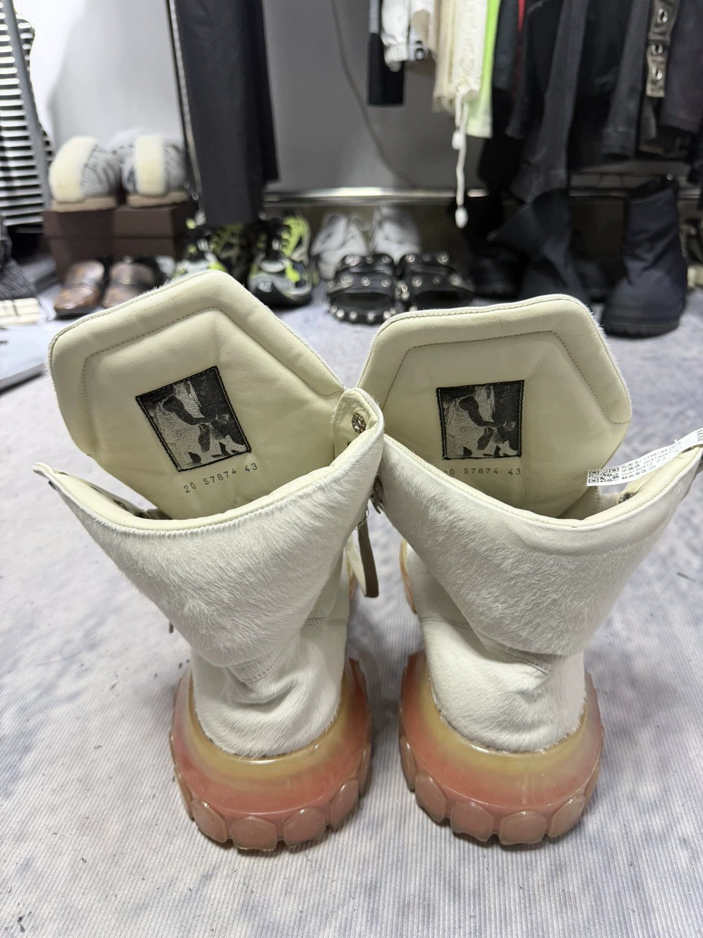 Rick Owens Rick Owens 20SS Main Line Rainbow Sole Tank Boots Size US 9.5 / EU 42-43 - 2 Thumbnail