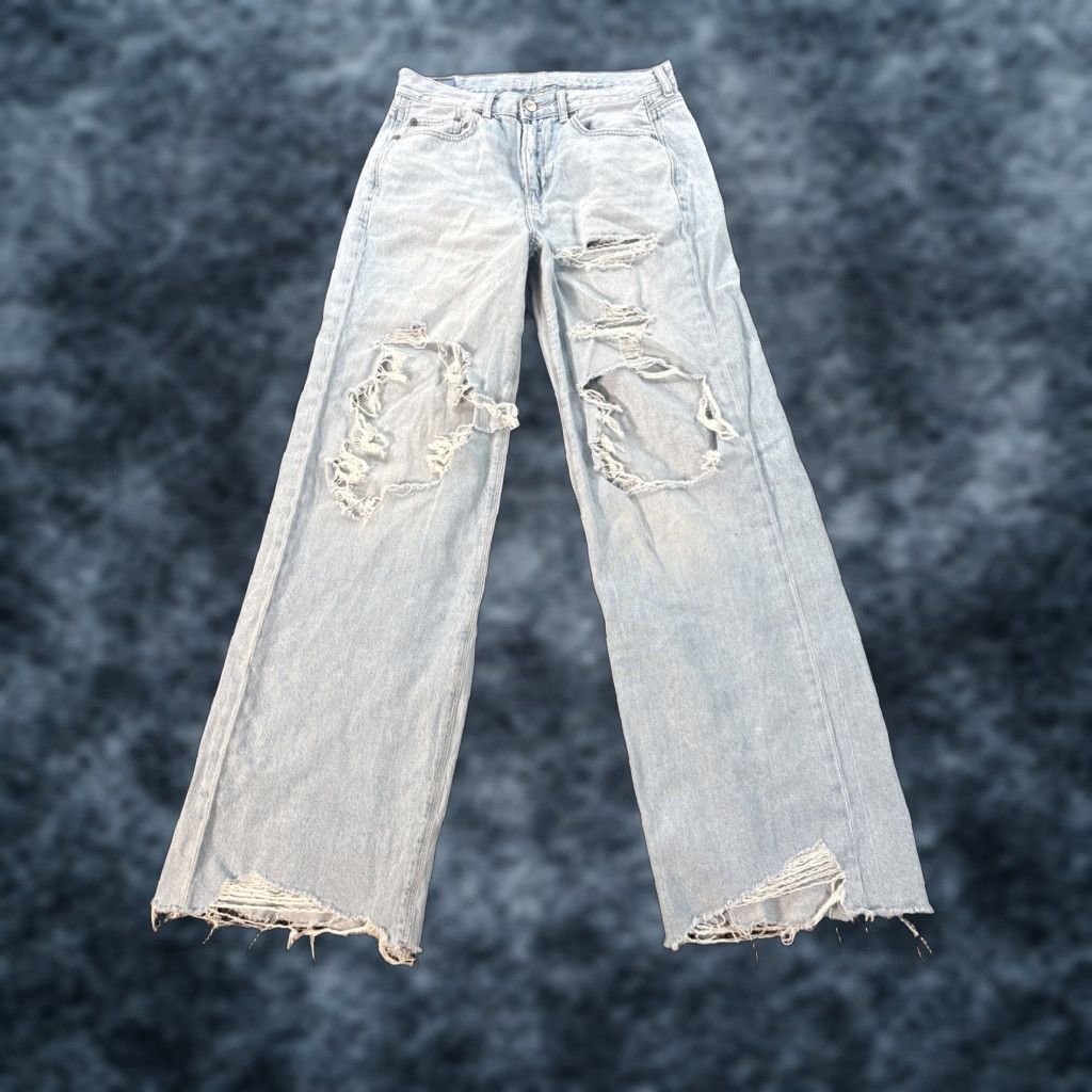 American Eagle Outfitters American Eagle Outfitters Jeans Women 4 Wide-Leg Distressed Light Wash 28x30 Skater Wide-Leg Jeans Girls Mens Size 28" / US 6 / IT 42 - 1 Thumbnail