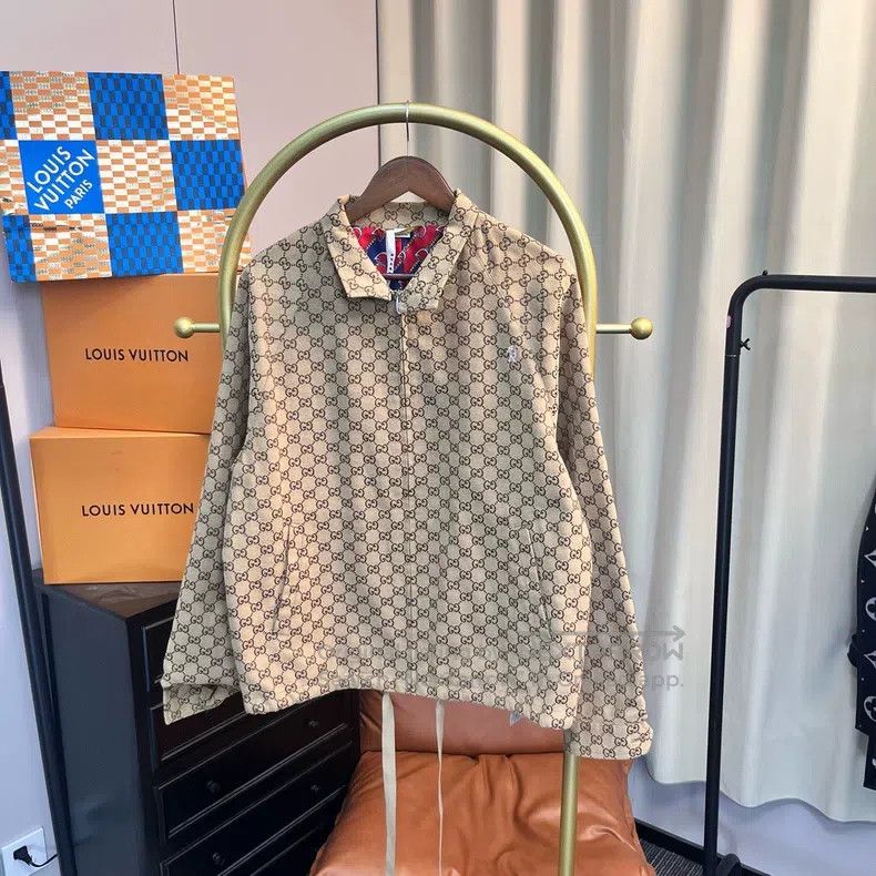 Gucci Gucci Brown old flower full print piglet jacket Size US S / EU 44-46 / 1 - 2 Thumbnail