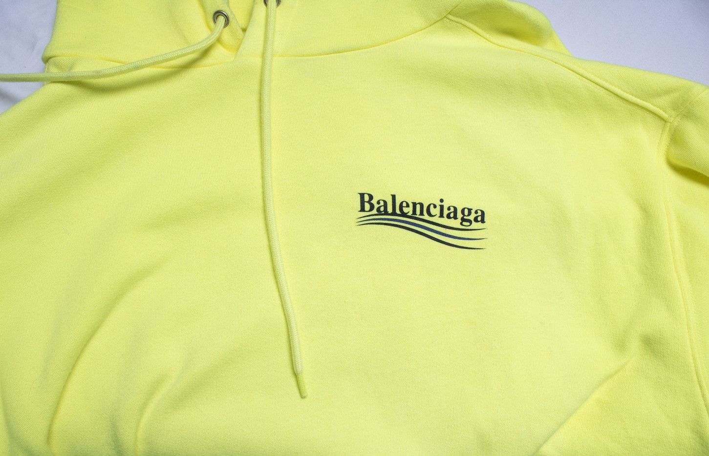 Balenciaga Balenciaga, yellow hoodie with logo Size US M / EU 48-50 / 2 - 9 Thumbnail