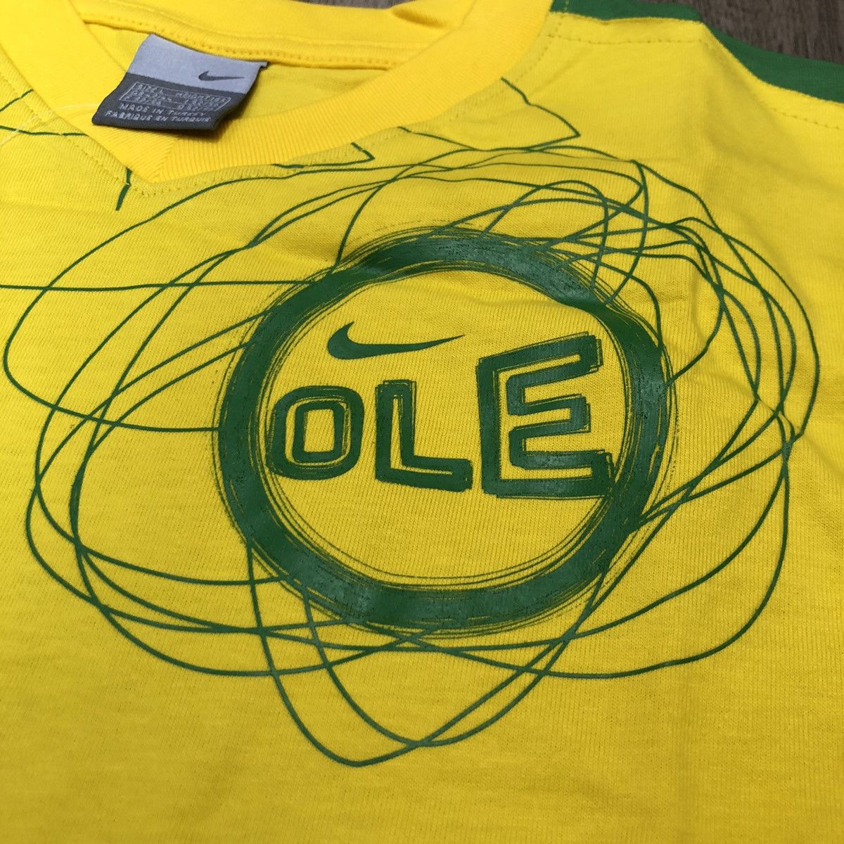 Nike Brazil 2000s nike soccer tee (Bnwt) Size US L / EU 52-54 / 3 - 4 Thumbnail