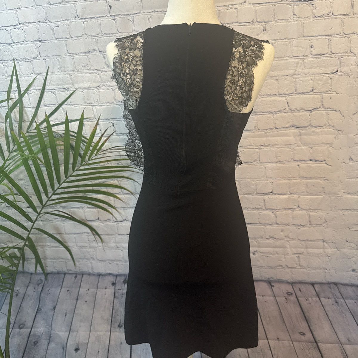 Zara ZARA knit black dress with lace accents Size S / US 4 / IT 40 - 11 Thumbnail