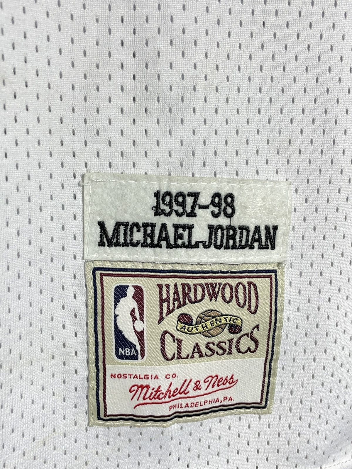 NBA #23 Jordan Chicago Bulls Mitchell Ness NBA Jersey Size US M / EU 48-50 / 2 - 7 Thumbnail