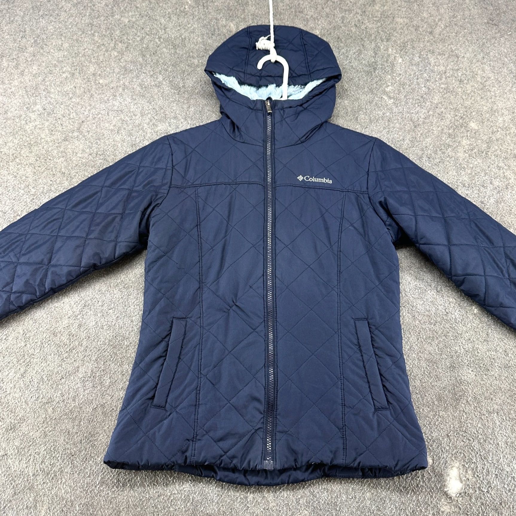 Vintage Columbia Jacket Womens XS Blue Navy Parka Quilted Hooded Sherpa Lined Polyester Jacket Kid: No Size XS / US 0-2 / IT 36-38 - 4 Thumbnail