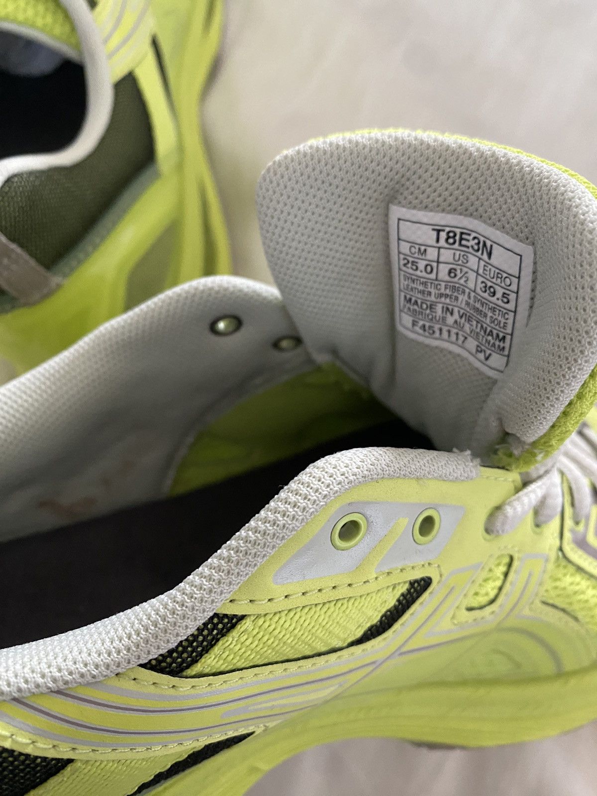 Asics × Kiko Kostadinov ASICS Gel-Burz 1 x Kiko Kostadinov Limeade Size US 6.5 / EU 39-40 - 6 Thumbnail