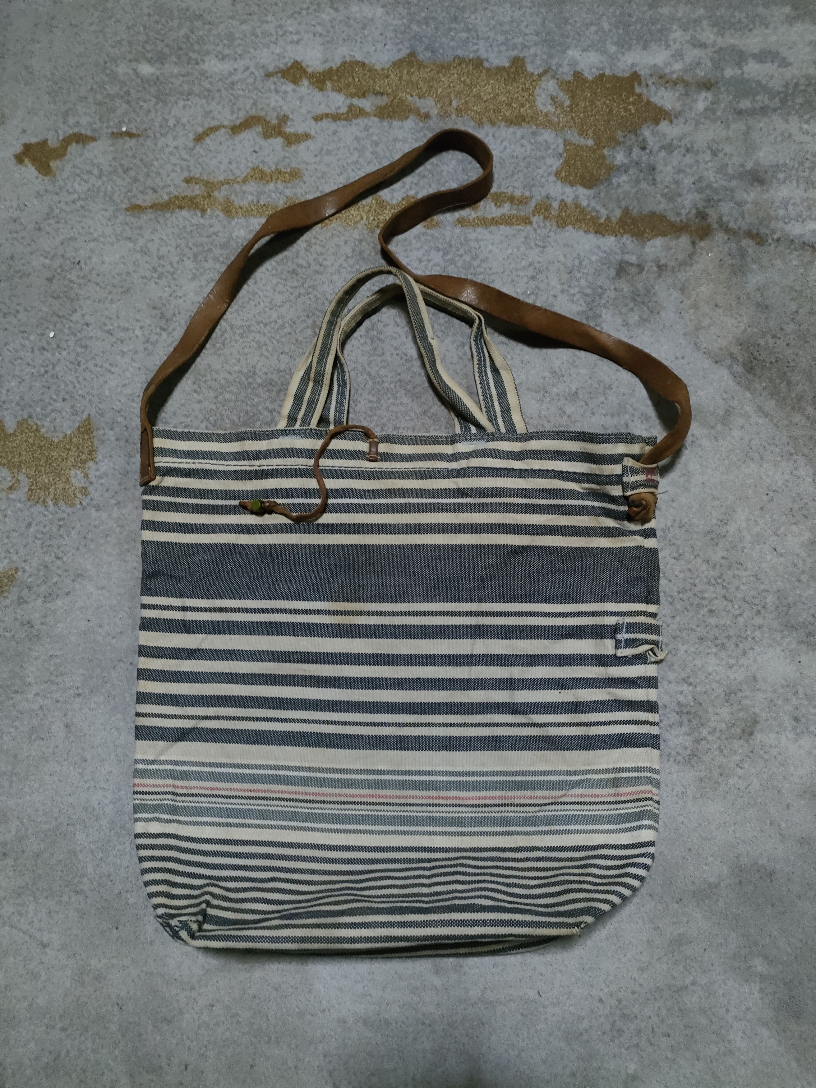 45rpm × Japanese Brand 45 RPM Sling Tote bag Size ONE SIZE - 1 Thumbnail