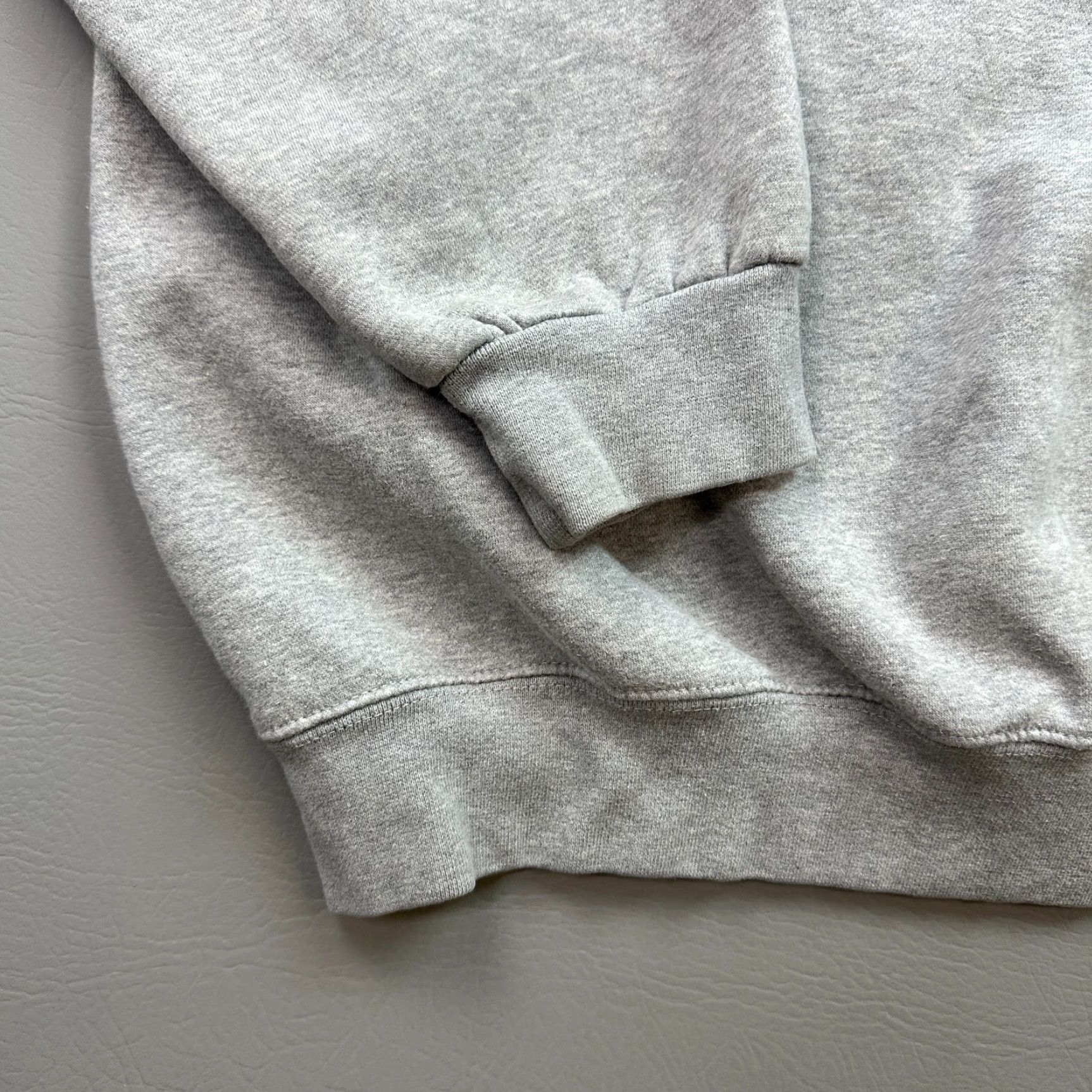 Vintage Marymount University Sweatshirt Mens 2XL Gray Basketball Team Crewneck Pullover Size US XXL / EU 58 / 5 - 5 Thumbnail
