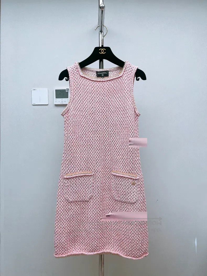 Chanel Chanel Data centre catwalk style pink braided dress Size XXS / US 00 / IT 34 - 1 Thumbnail