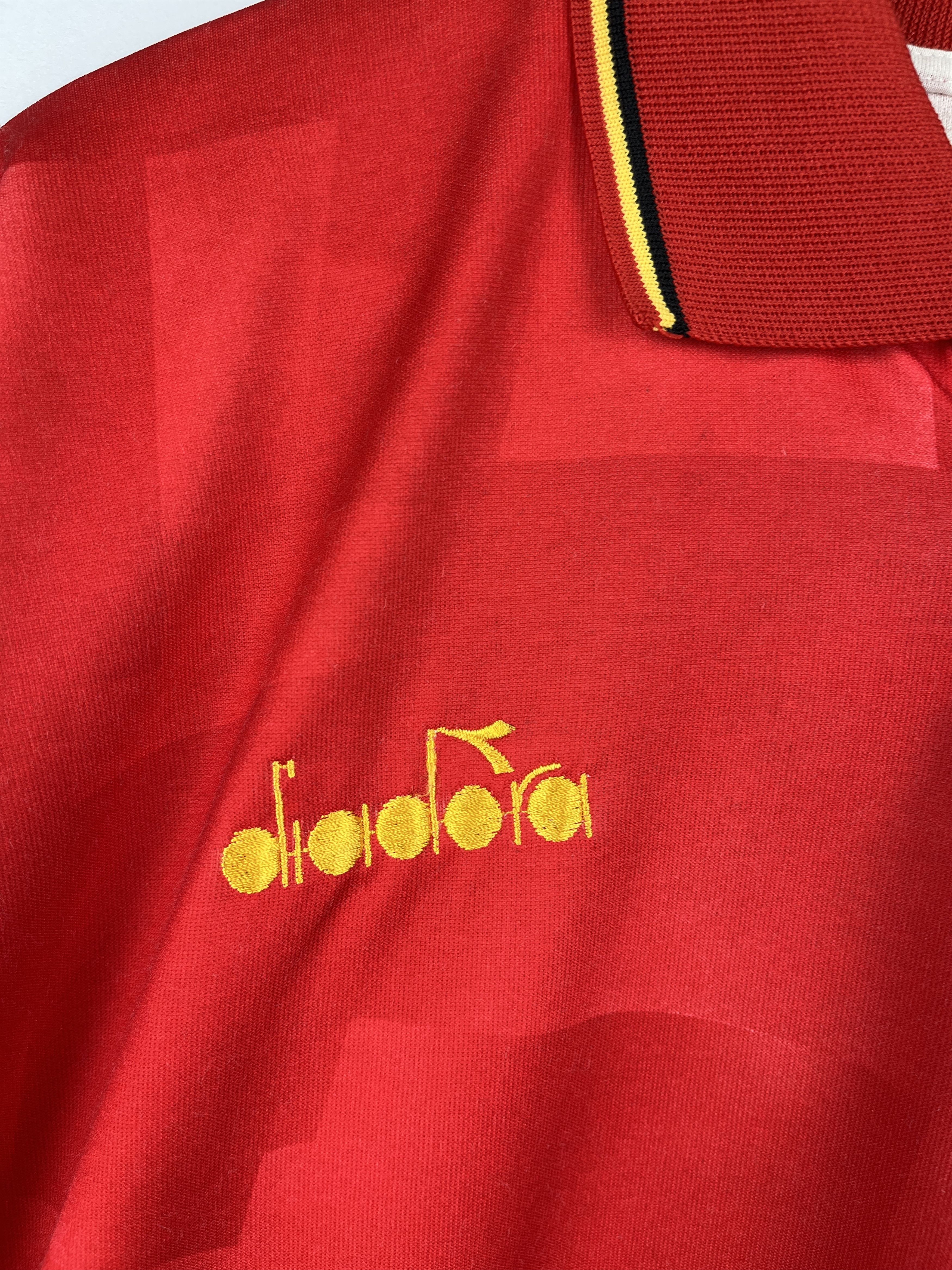 Diadora Vintage Diadora 1992-1994 Belgium Home # 6 Soccer Jersey Size US L / EU 52-54 / 3 - 5 Thumbnail