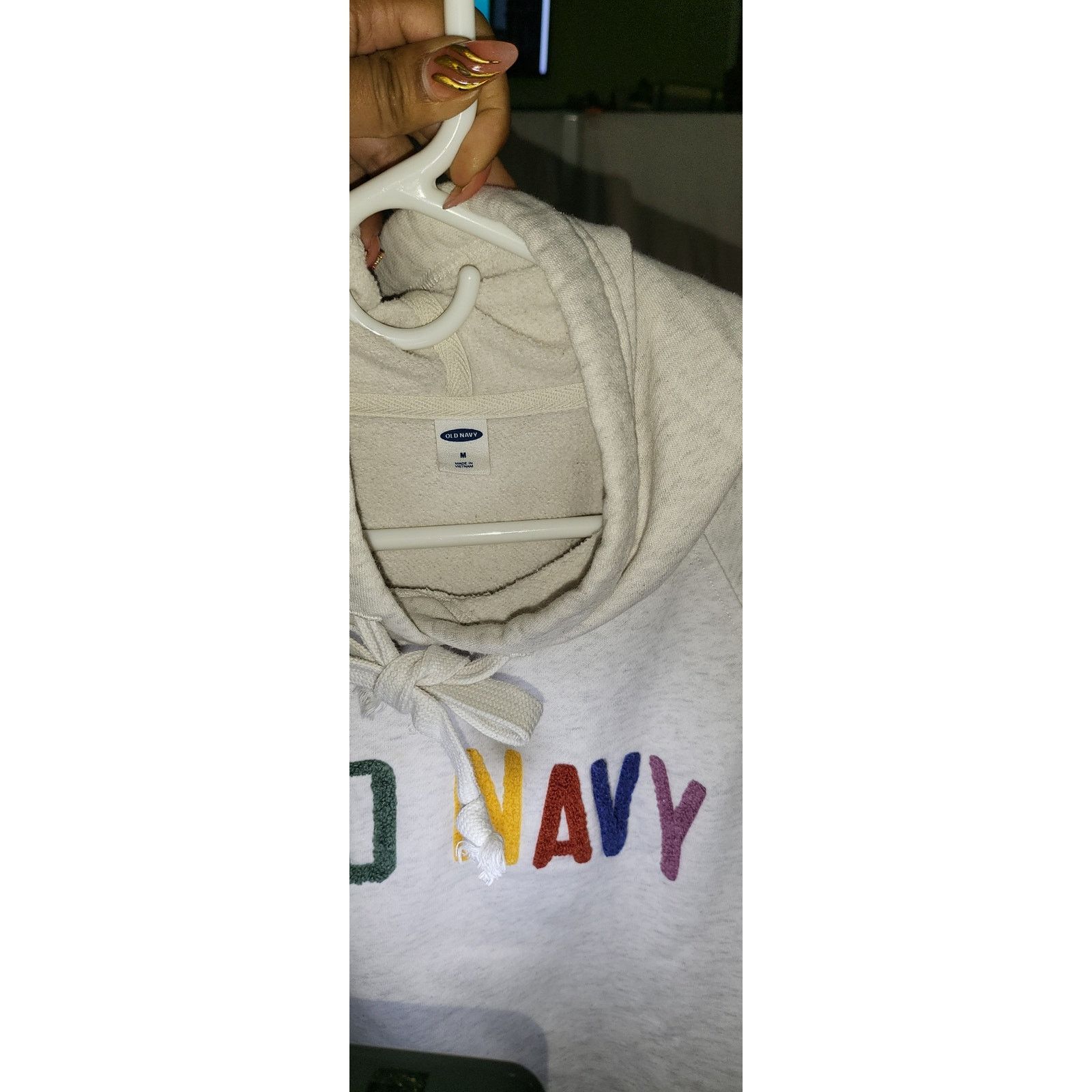 Old Navy Old Navy Rainbow Logo White Pullover Hoodie Size Medium Size M / US 6-8 / IT 42-44 - 4 Thumbnail