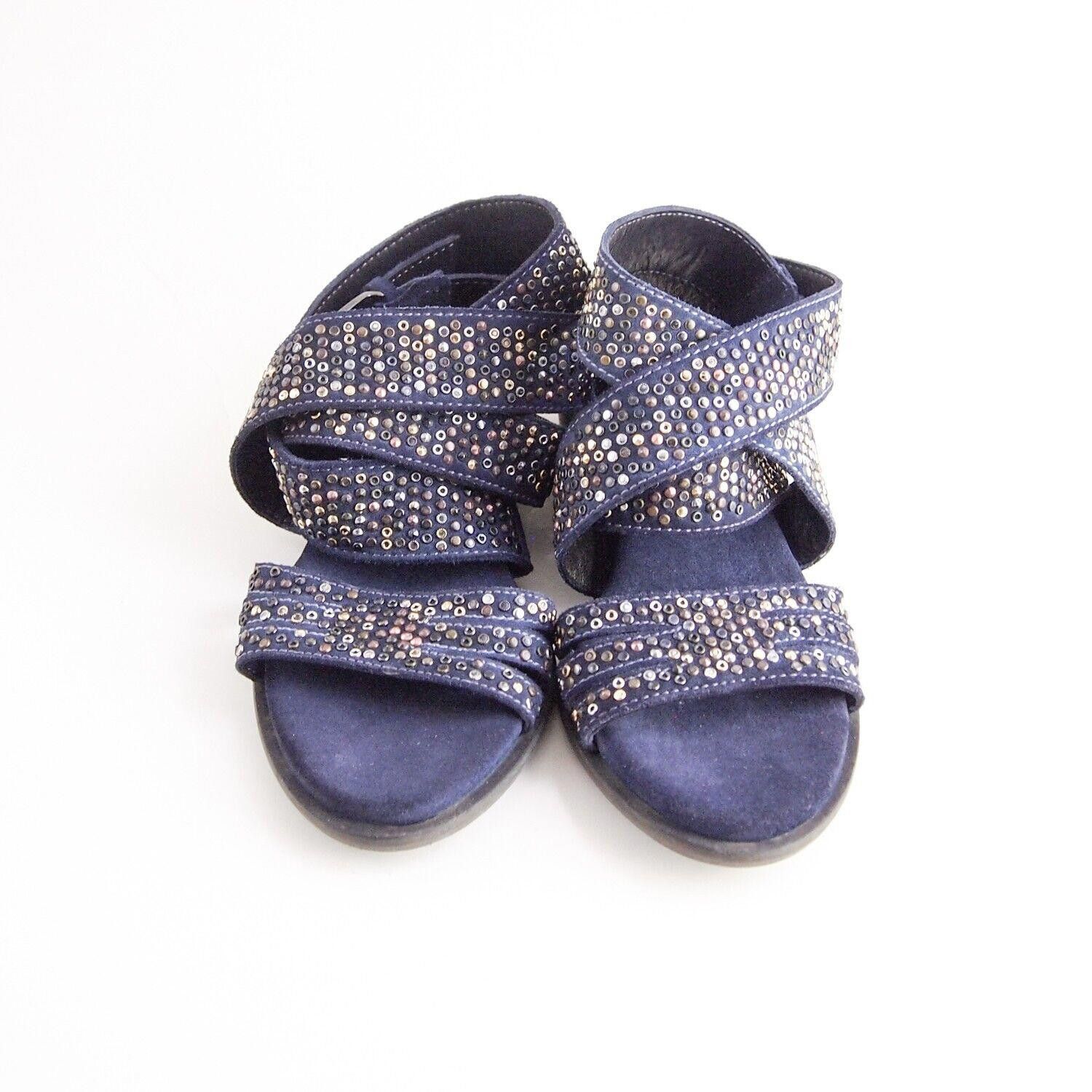 Designer Bryan Blake Strappy Sandals Blue Studded Suede US 8 EU 38 Size US 8 / IT 38 - 3 Thumbnail