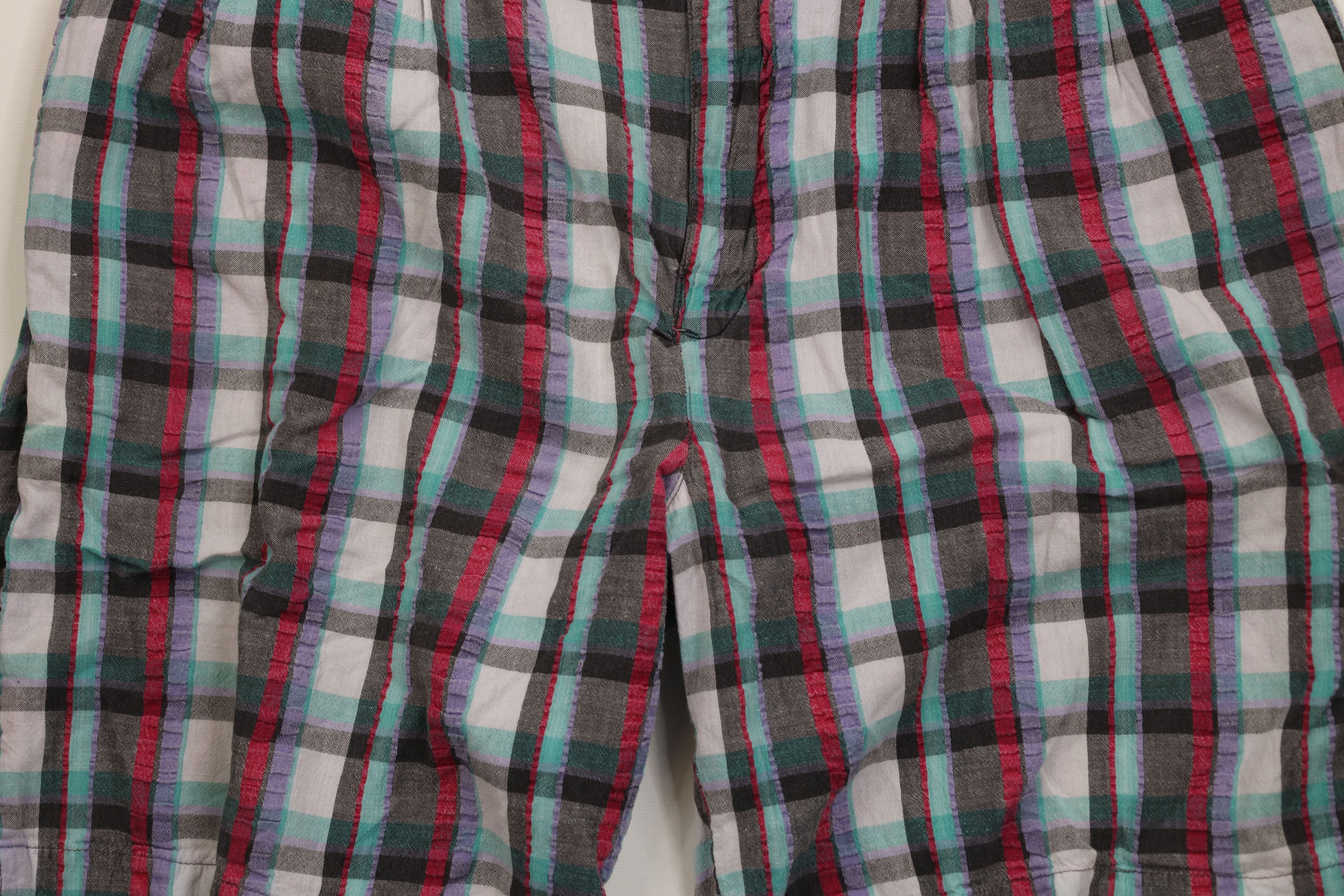Vintage Vintage 90s IOU Madras Plaid Seersucker Chino Shorts Cotton Size US 30 / EU 46 - 3 Thumbnail