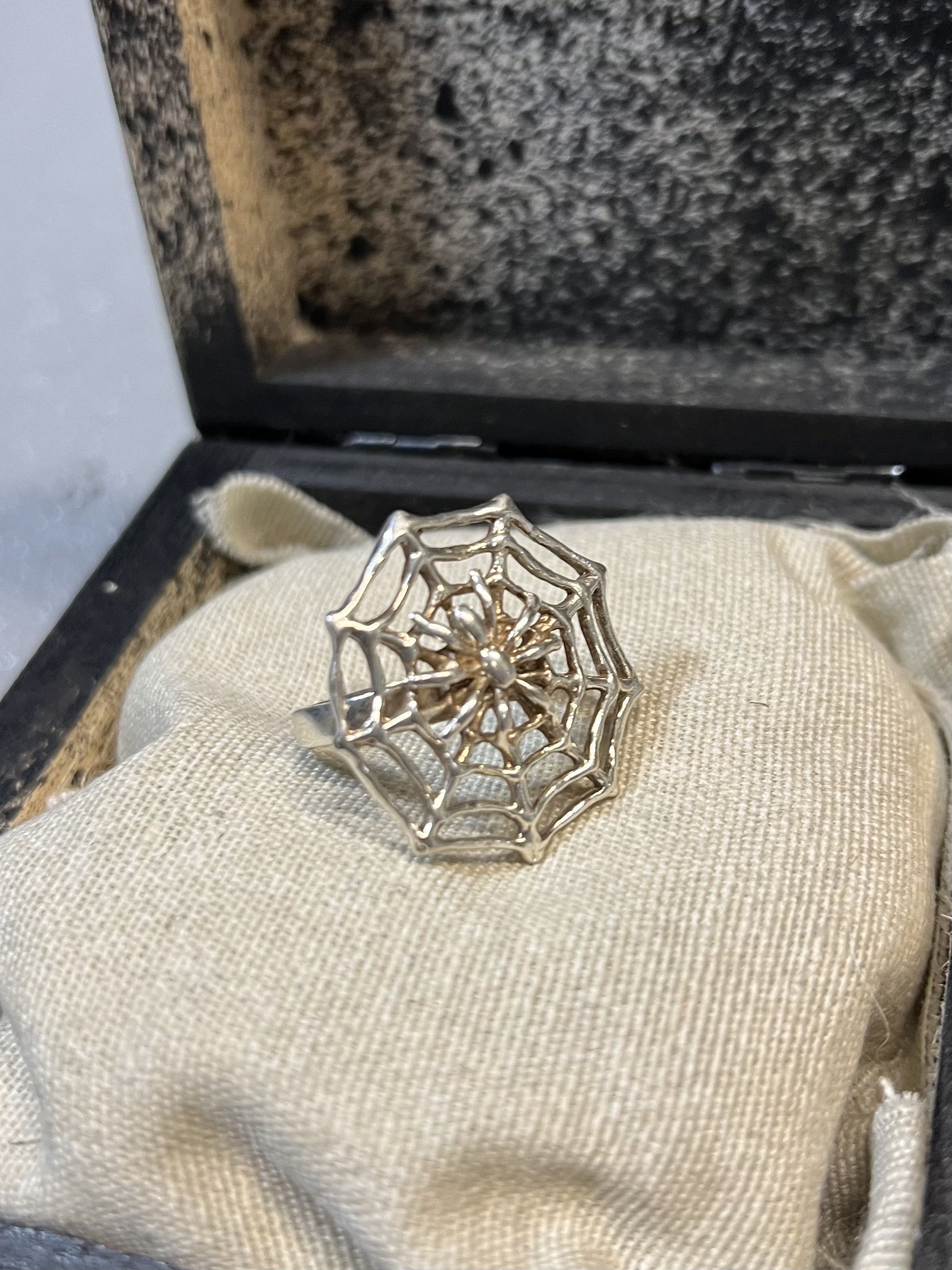 KMRii Kmrii wallet chain | Grailed