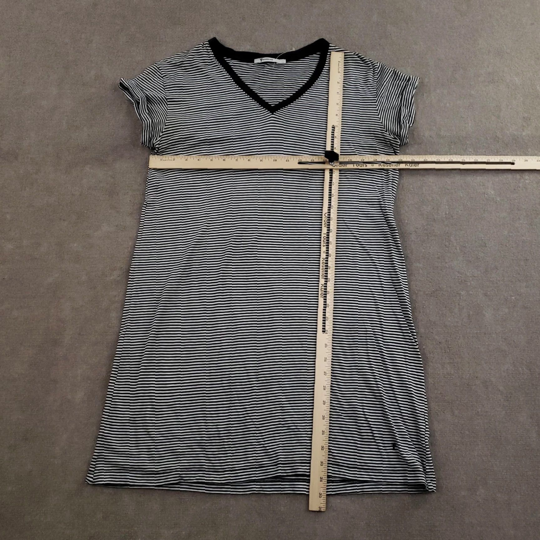 T by Alexander Wang Alexander Wang Dress Womens Medium Black White Striped V Neck T-Shirt Knit ZZ Size M / US 6-8 / IT 42-44 - 2 Thumbnail