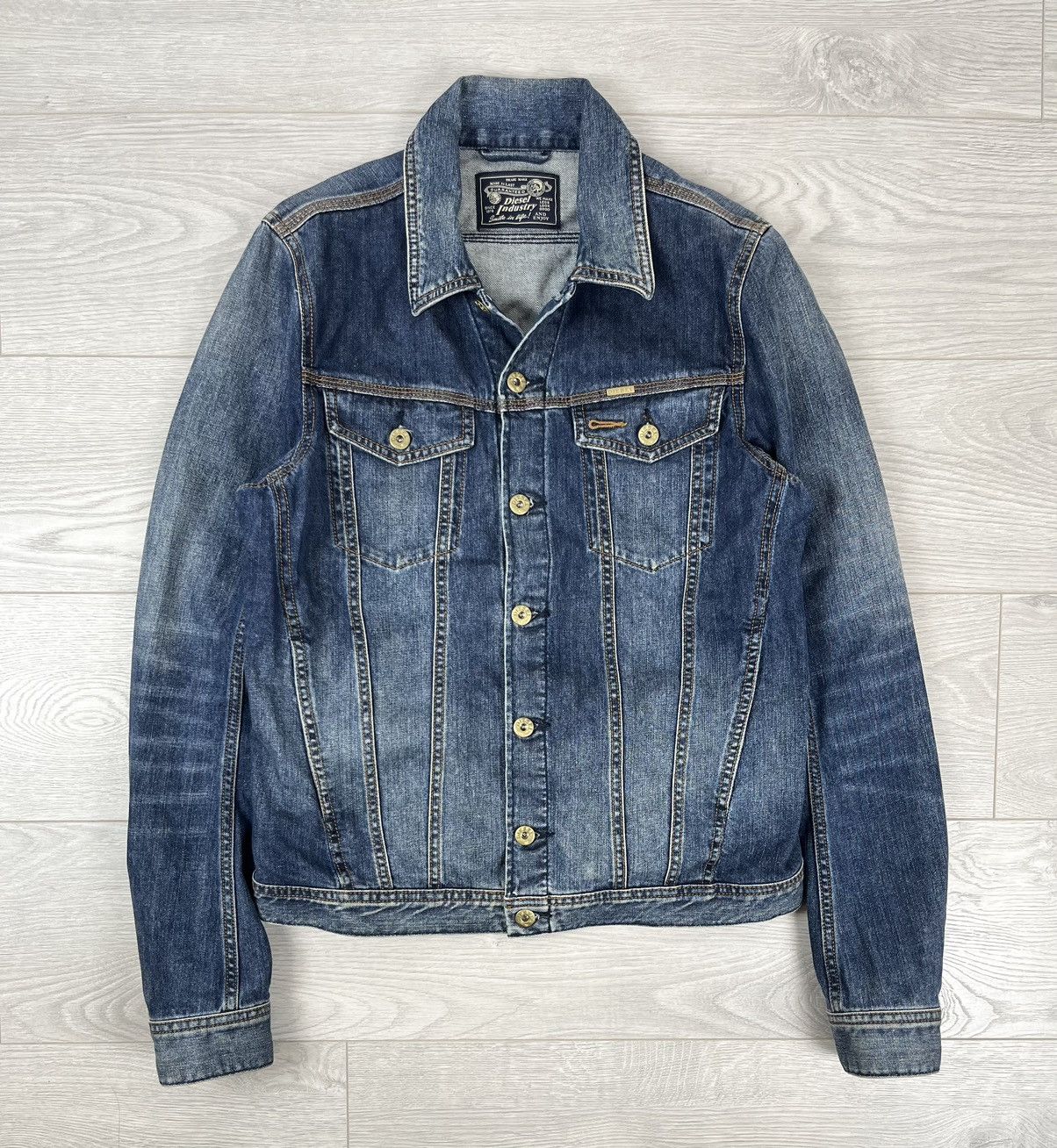 Diesel × Vintage Diesel Vintage Y2K Denim Blue Trucker Jacket Size US M / EU 48-50 / 2 - 1 Thumbnail