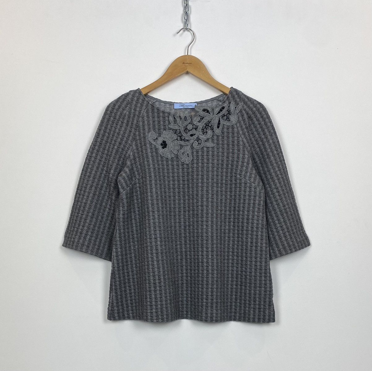 Blumarine Blumarine 3/4 Sleeve Viscose Sweater Jumper Size I 44 D 38 Size M / US 6-8 / IT 42-44 - 1 Thumbnail