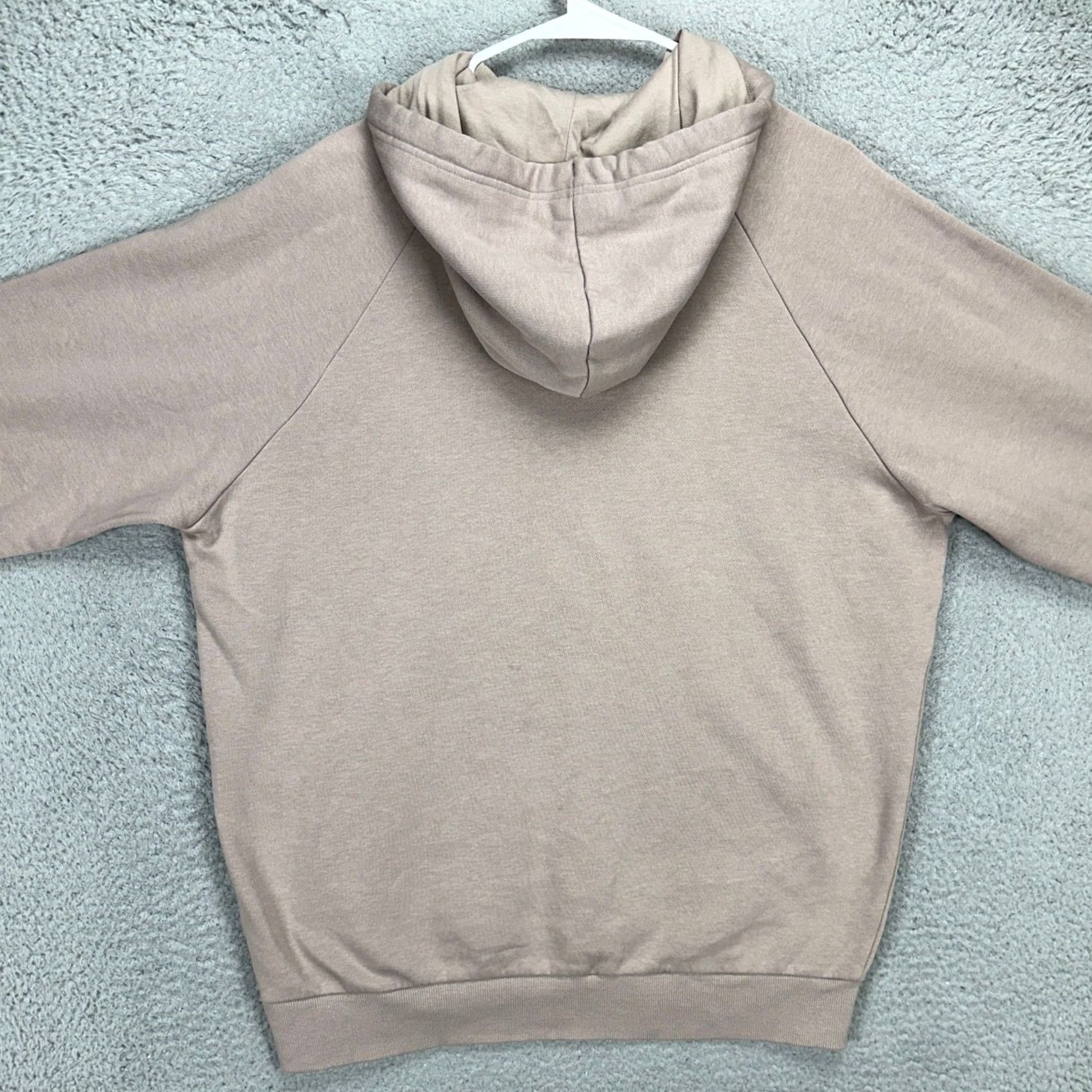 Under Armour Under Armour Mens Hoodie Sweatshirt Large Tan Pullover Drawstring Logo Pocket Size US L / EU 52-54 / 3 - 3 Thumbnail