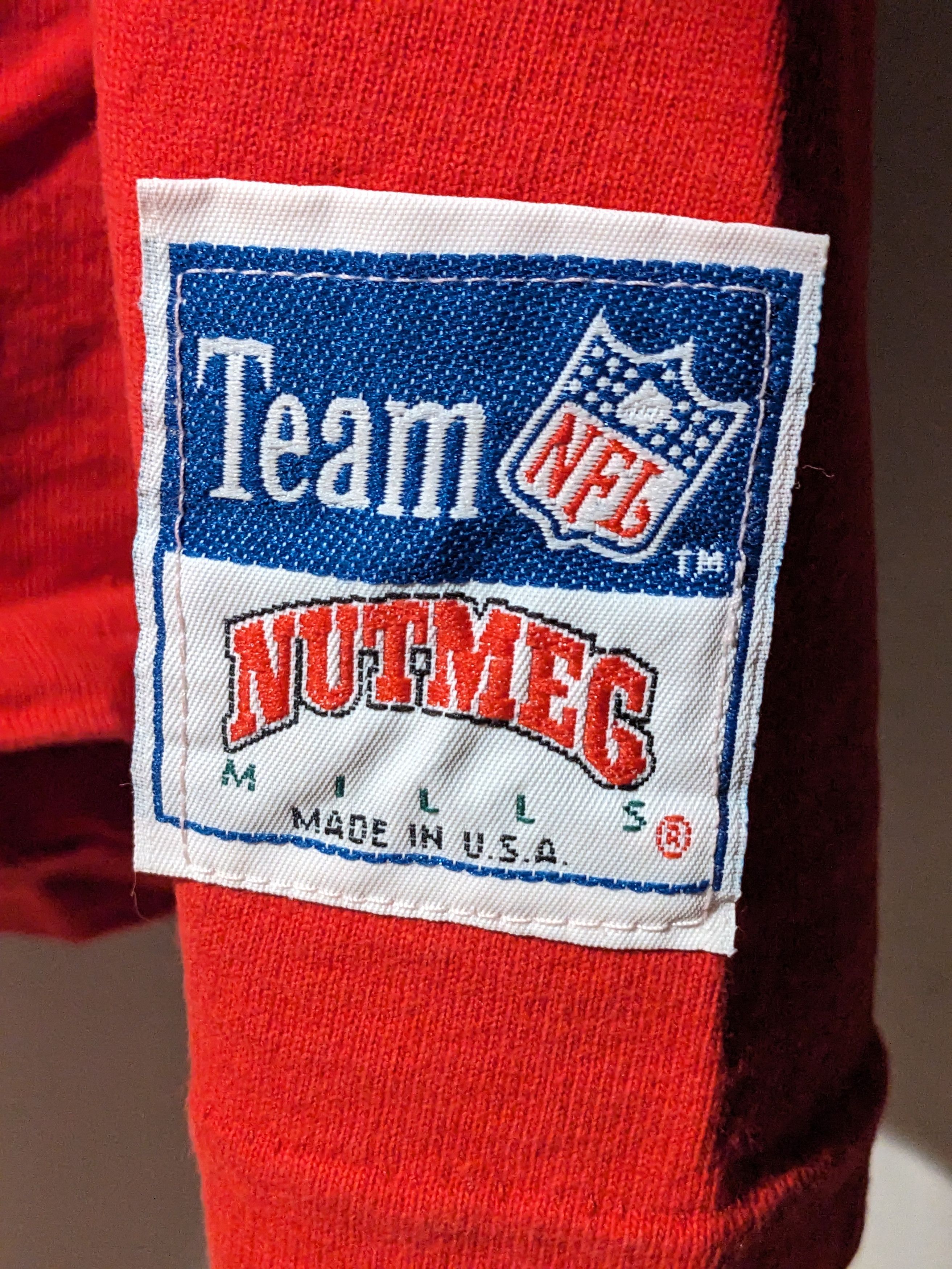 NFL × Nutmeg × Vintage Vintage 90s San Francisco 49ers NFL Team Nutmeg T-Shirt Size US XL / EU 56 / 4 - 4 Thumbnail