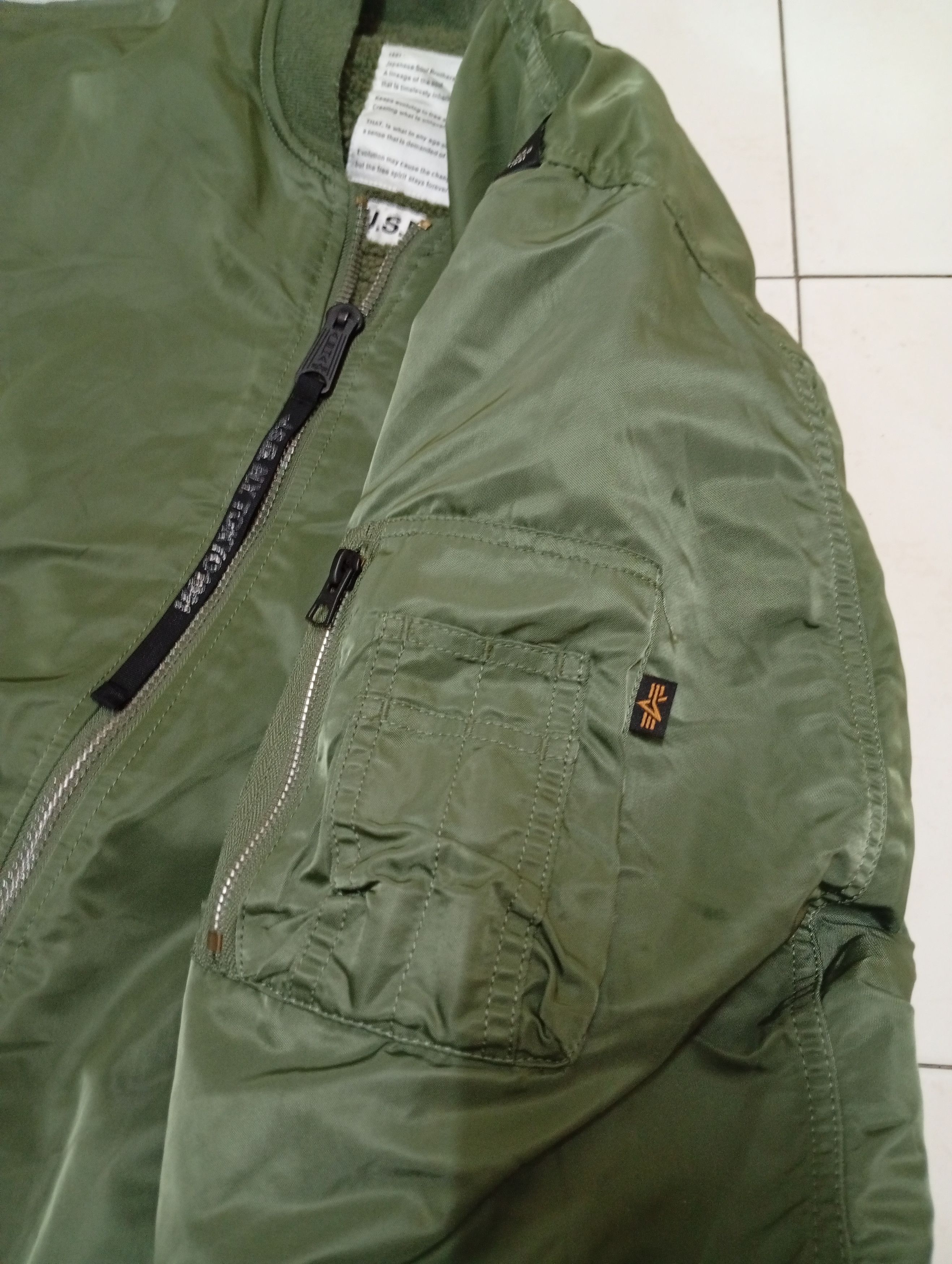 Alpha Industries J.soul brother X alpha industries Size US L / EU 52-54 / 3 - 7 Thumbnail