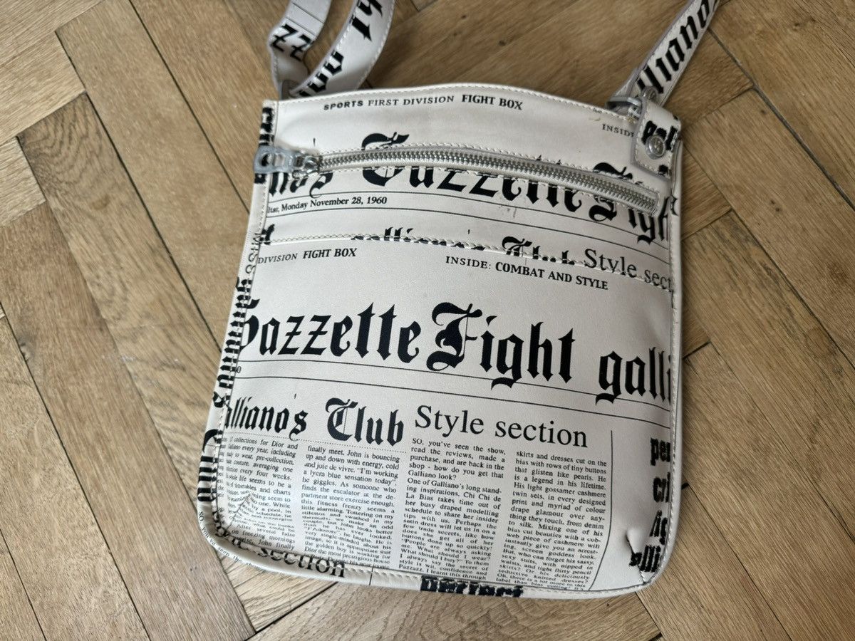 John Galliano Vintage Galliano Gazette Crossbody Leather Bag Size ONE SIZE - 6 Thumbnail