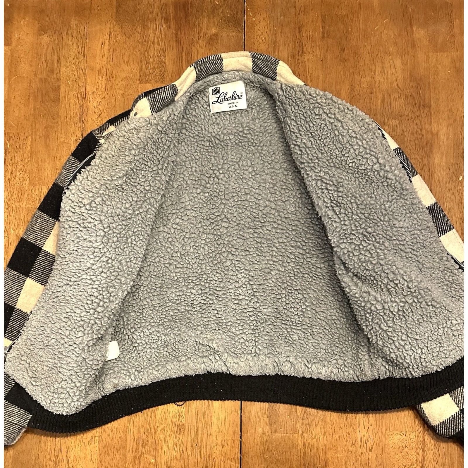 Vintage VINTAGE Lakeshire Wool Jacket Sherpa Lined Women’s Large Full Zip Unisex Adults L Black 80s Basic Jacket Mens Womens Size L / US 10 / IT 46 - 4 Thumbnail