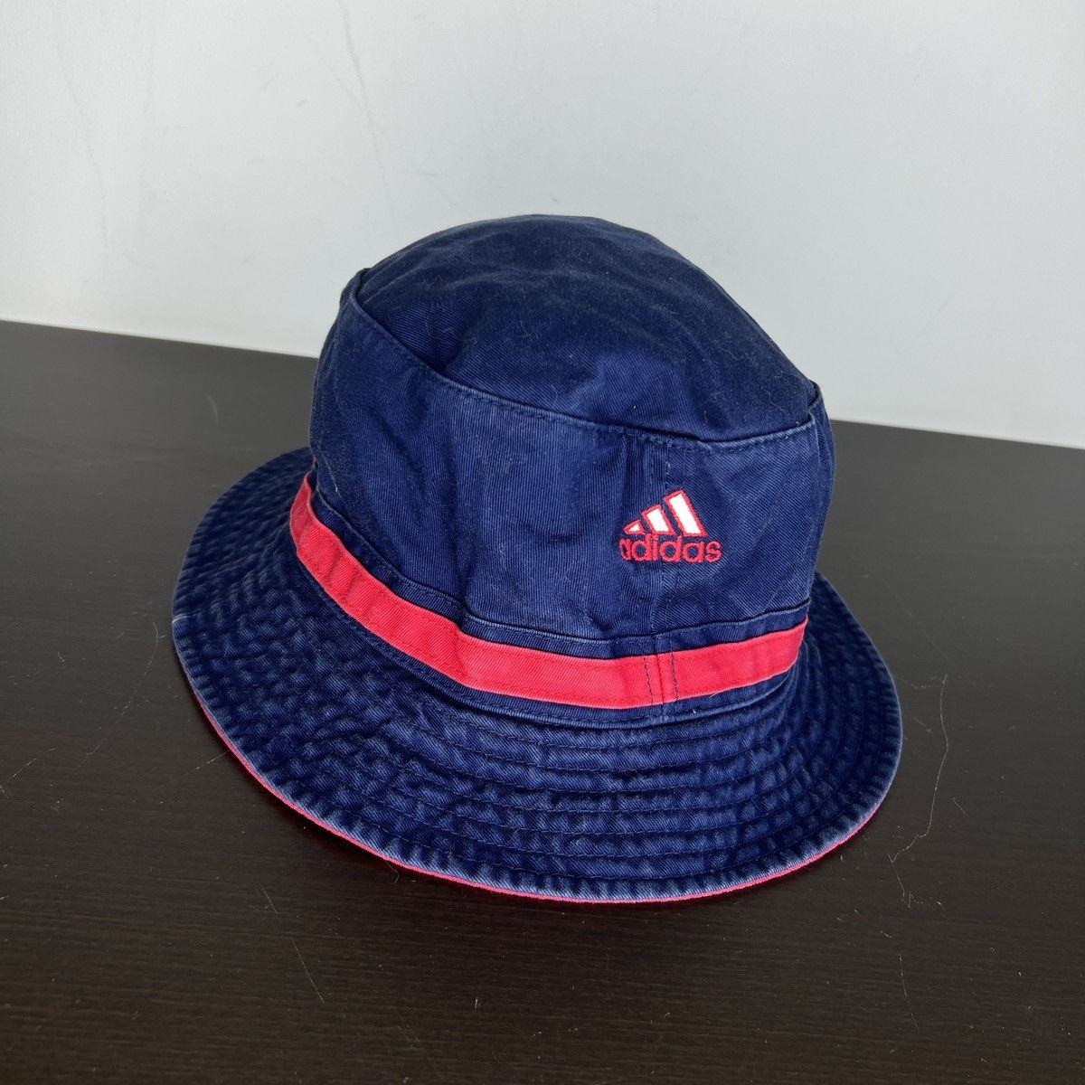 Adidas Vintage Adidas FC Bayern Munchen Munich Bucket Hat Cap Size ONE SIZE - 3 Thumbnail