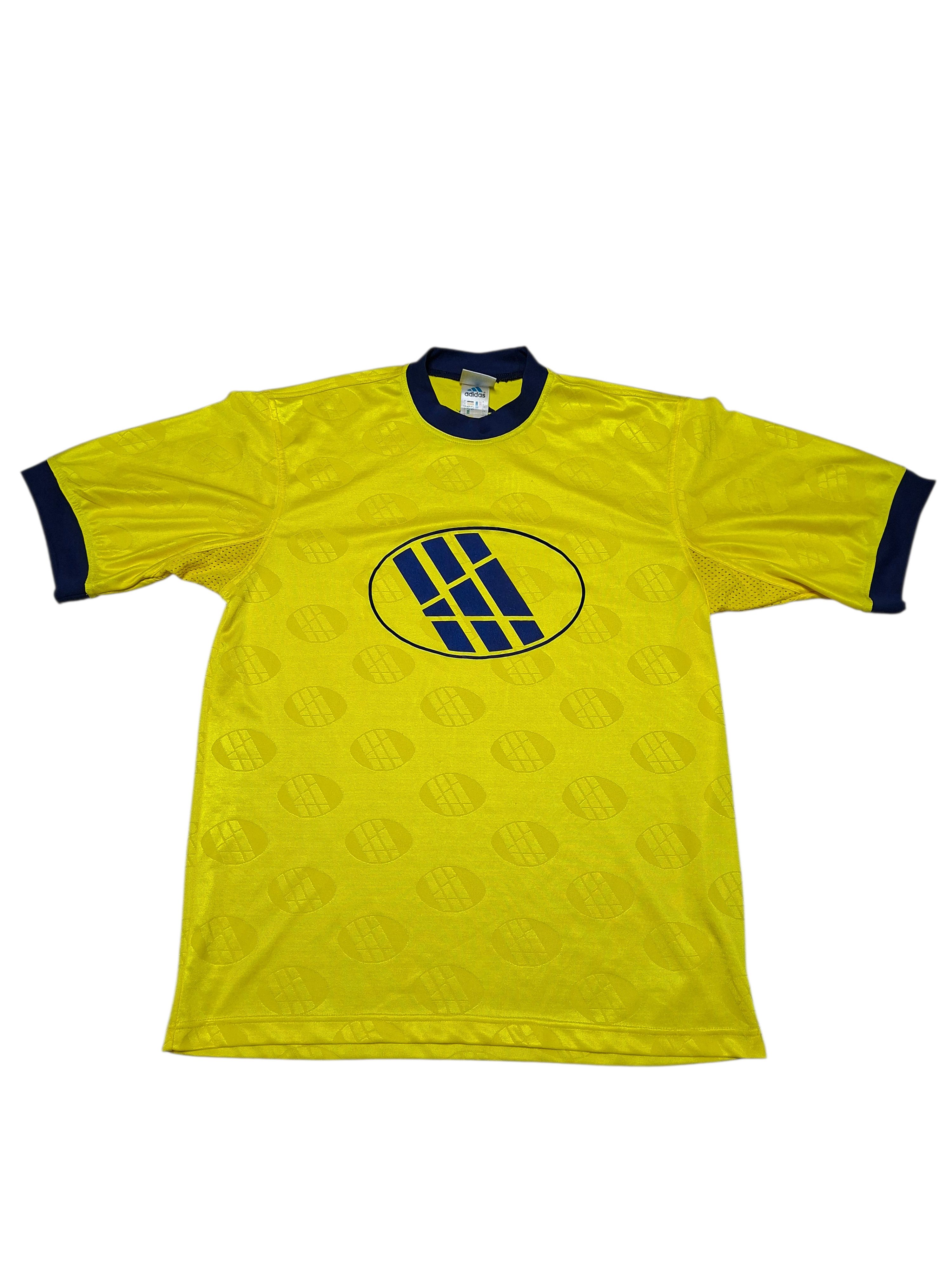 Adidas ADIDAS VINTAGE 90S BIG LOGO SOCCER JERSEY TEE Size US XL / EU 56 / 4 - 1 Thumbnail