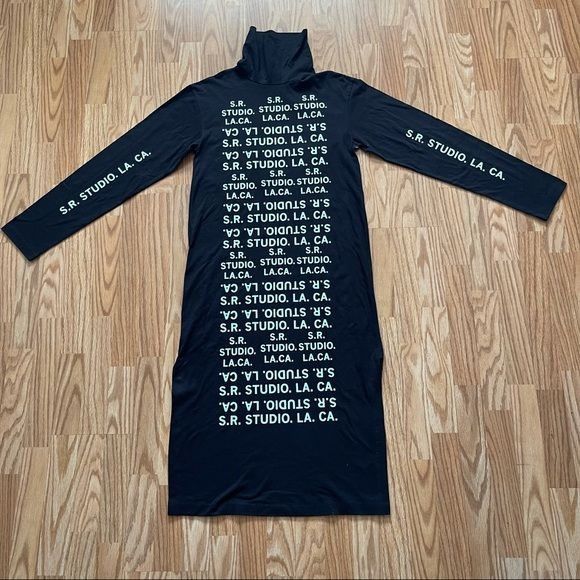 Other S. R. STUDIO TURTLENECK L/S DRESS S.R.S. LOGO SZ MEDIUM Size M / US 6-8 / IT 42-44 - 2 Thumbnail