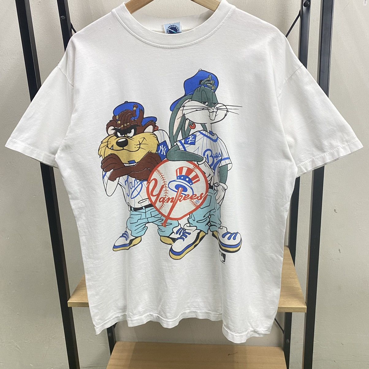 Cartoon Network × Vintage × Warner Bros Vintage Tazmania Warner bros x MLB Yankees Tshirt 1993 Size US M / EU 48-50 / 2 - 4 Thumbnail