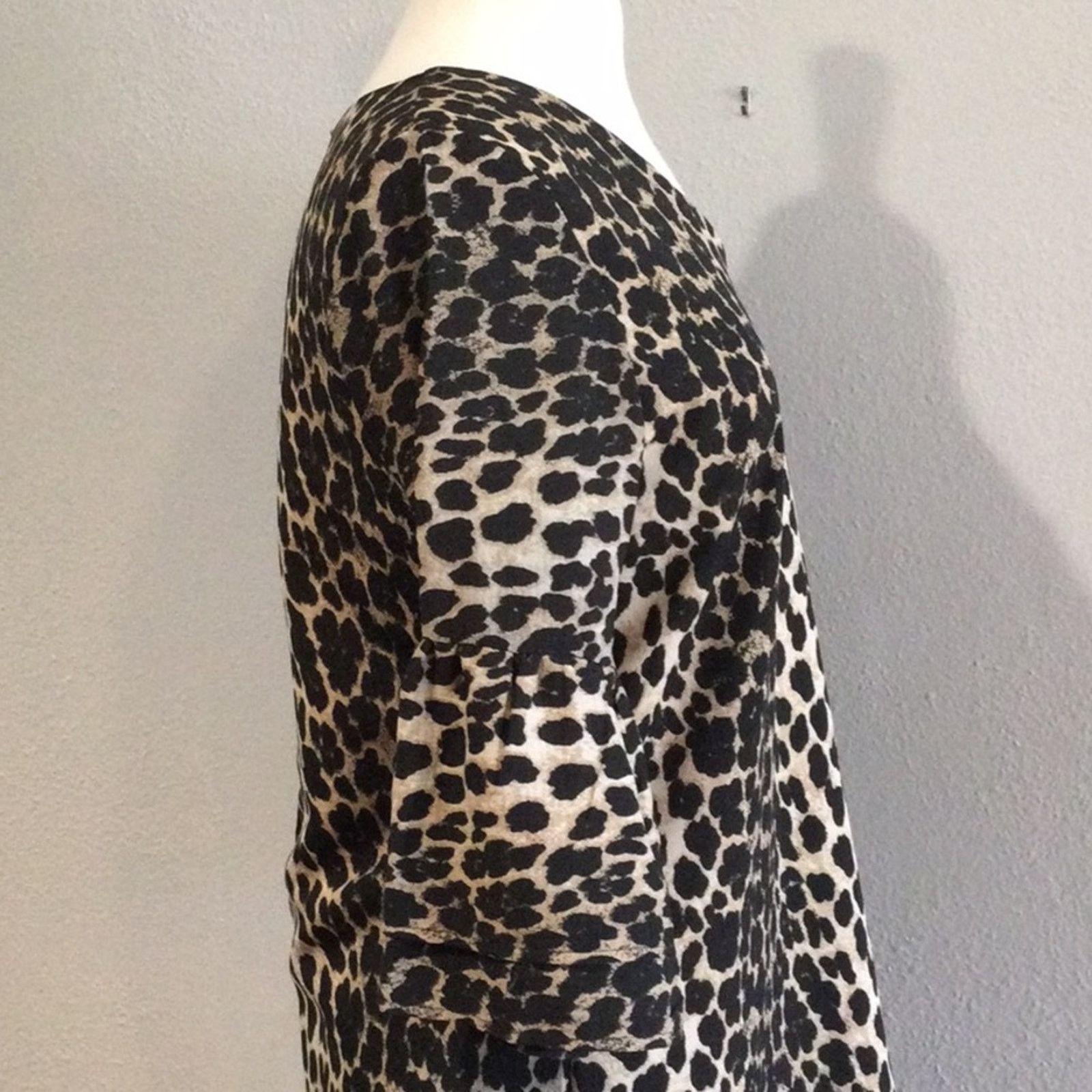 Other Belongsci Mini Shift Dress Leopard Print V-Neck Lined Medium Size M / US 6-8 / IT 42-44 - 5 Thumbnail