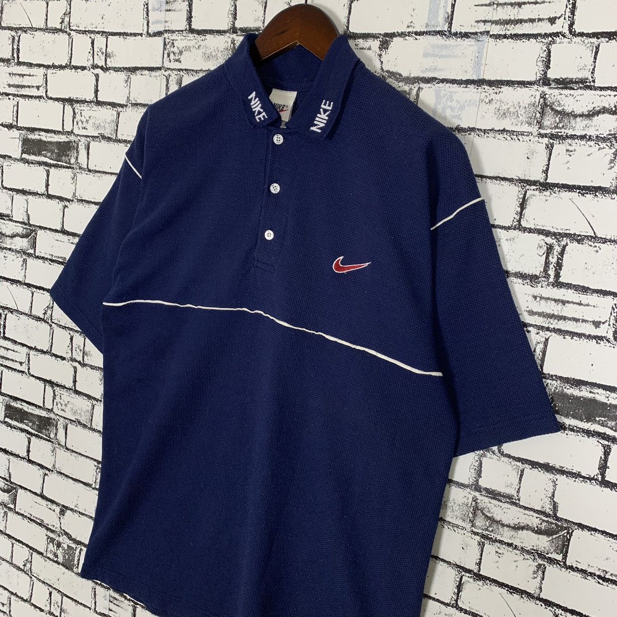 Nike × Vintage Vintage 90s Sportwear Nike Swoosh Embroidery Collar Shirt Size US M / EU 48-50 / 2 - 3 Thumbnail