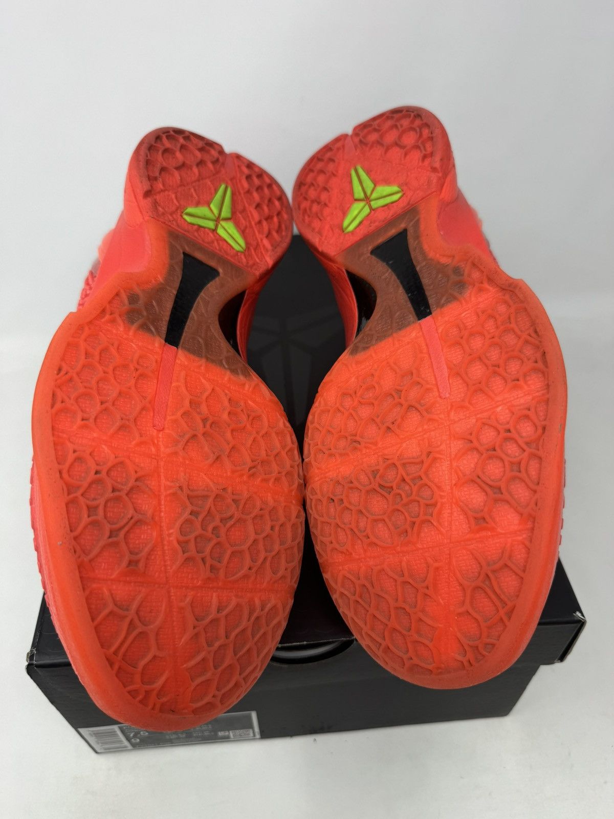 Nike Nike Zoom Kobe 6 Protro Reverse Grinch Size US 7.5 / EU 40-41 - 6 Thumbnail