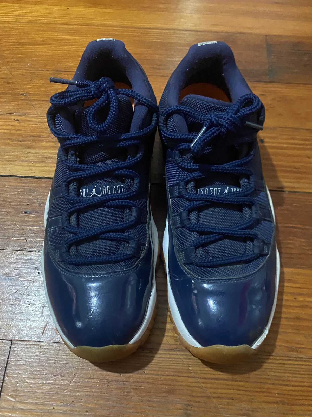 Jordan Brand Jordan 11 Low 2016 Size US 9 / EU 42 - 4 Thumbnail