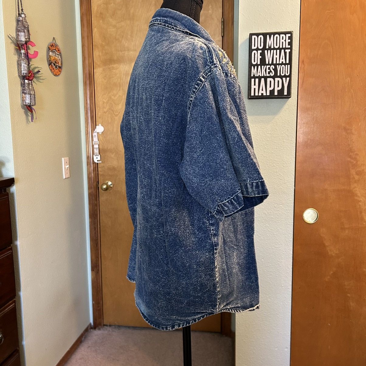 Other Vintage denim acid washed SS button down embroidered top S Size S / US 4 / IT 40 - 2 Thumbnail